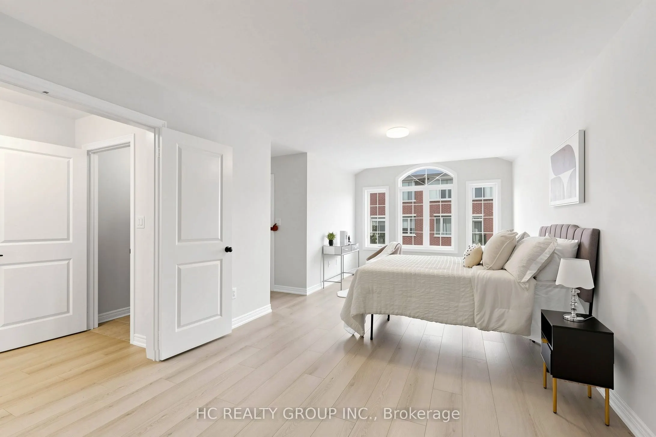 2 Apple Grove Court