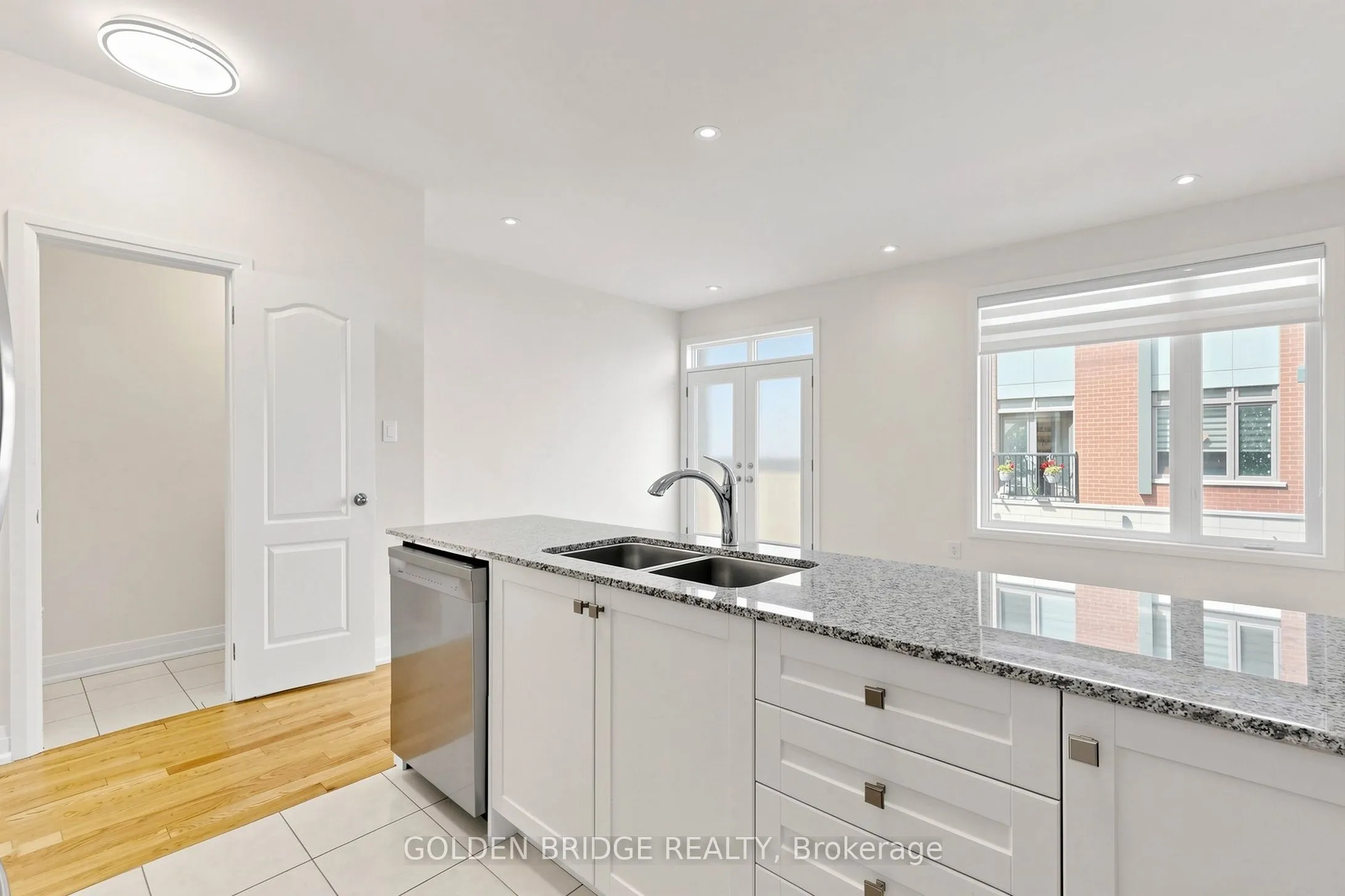 40 William Saville Street
