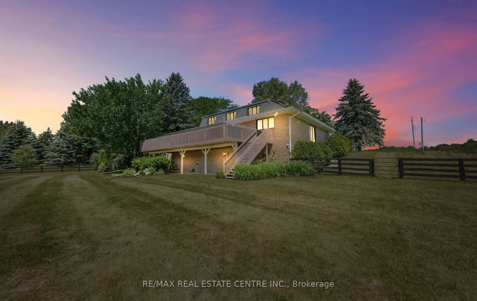 6375 17th Sideroad
