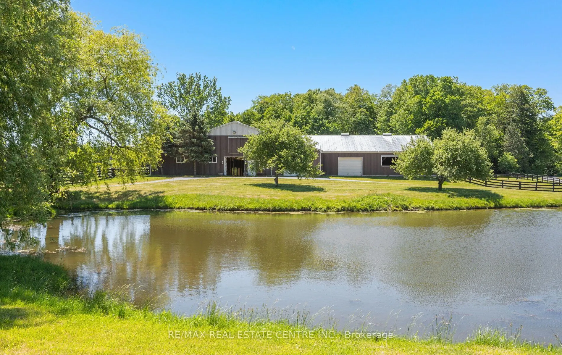 6375 17th Sideroad