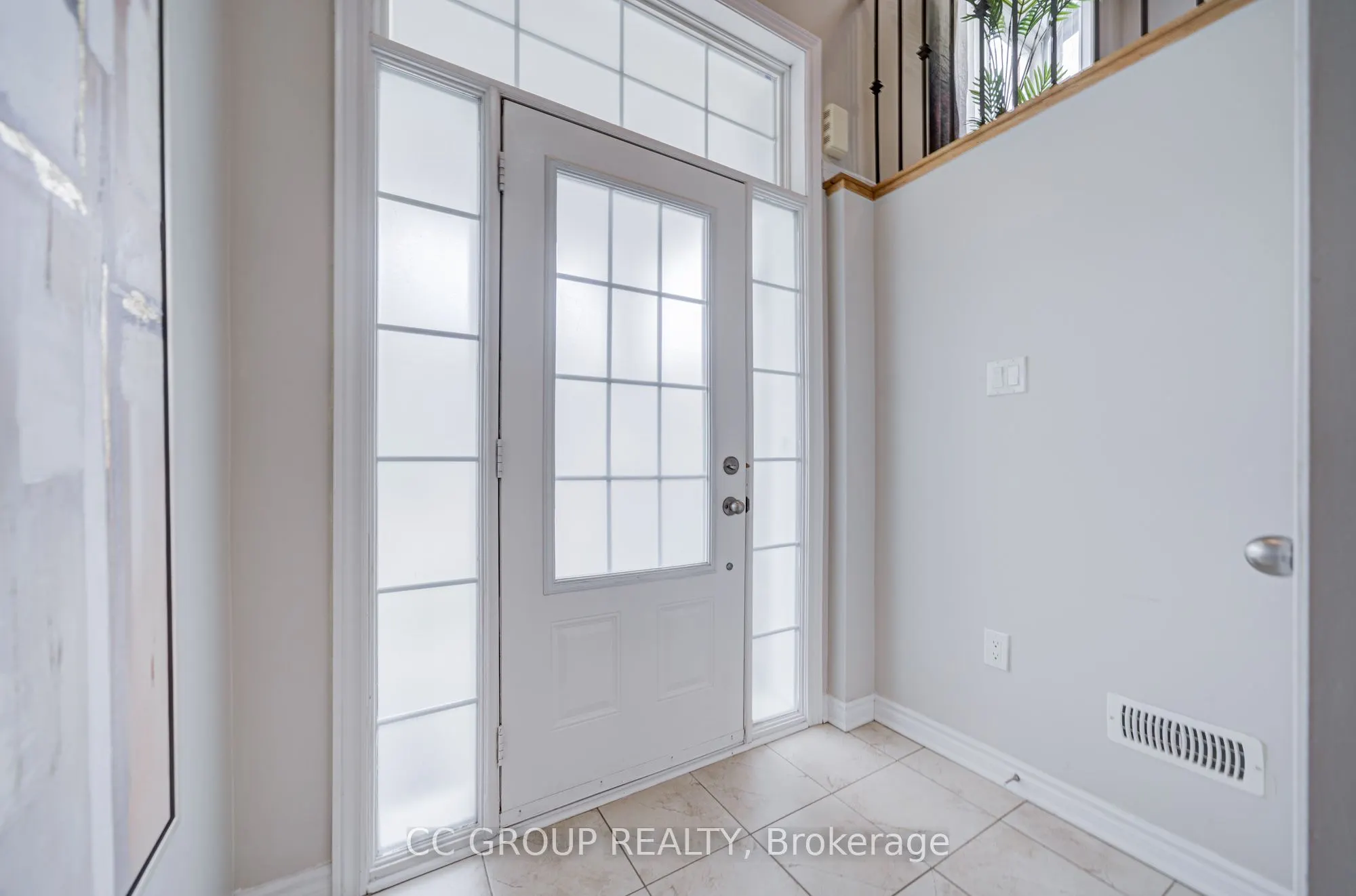 138 Farooq Boulevard S