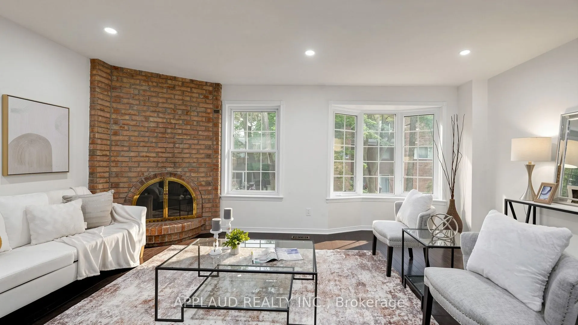 82 Confederation Way #37