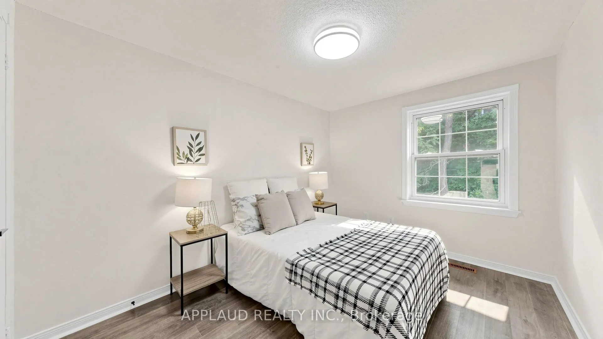 82 Confederation Way #37