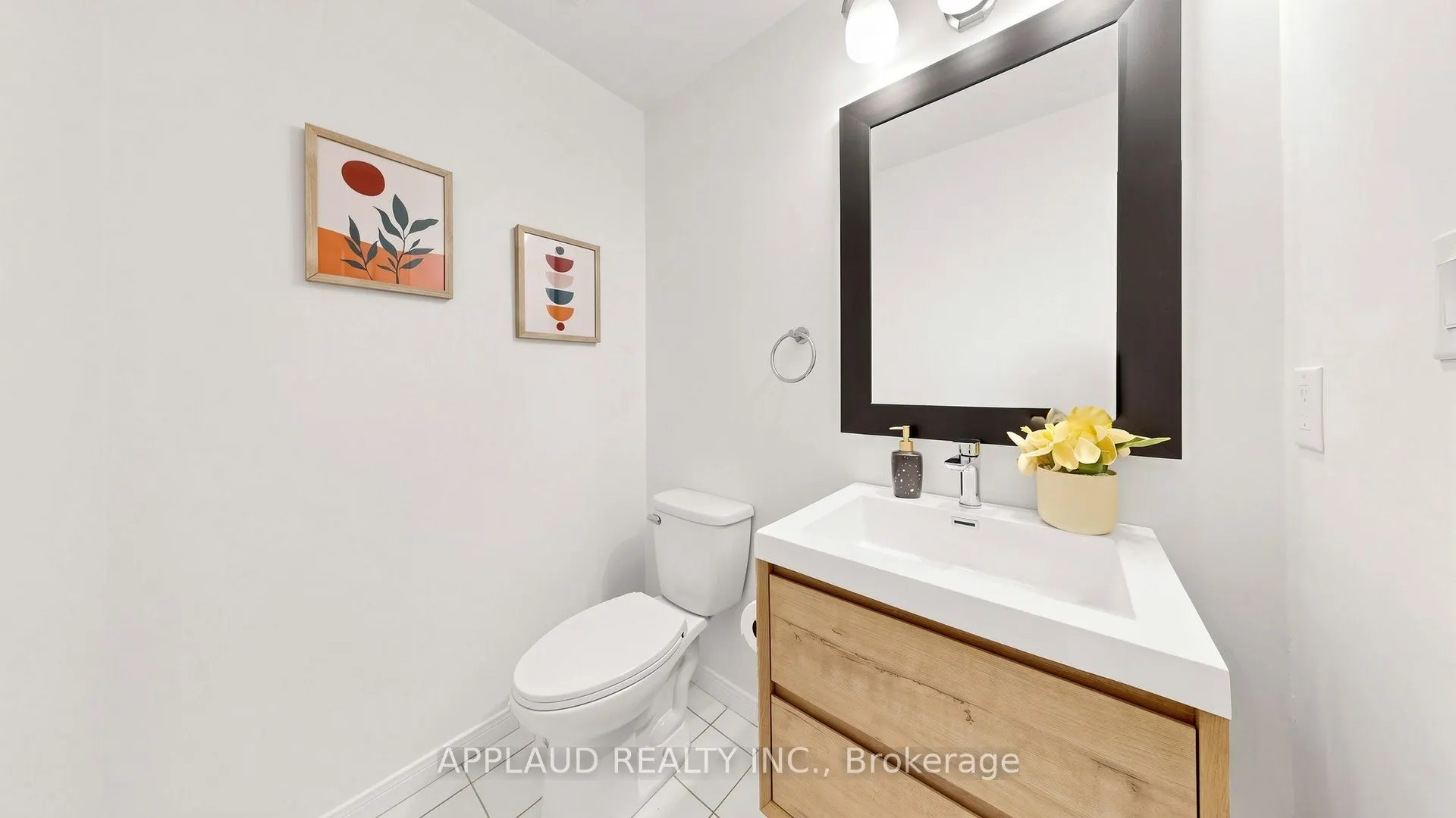 82 Confederation Way #37
