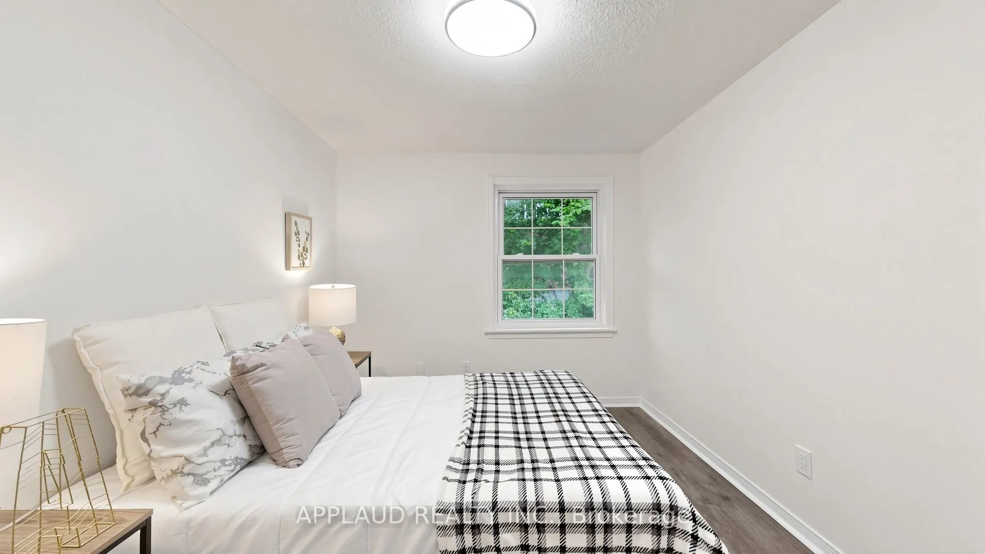 82 Confederation Way #37