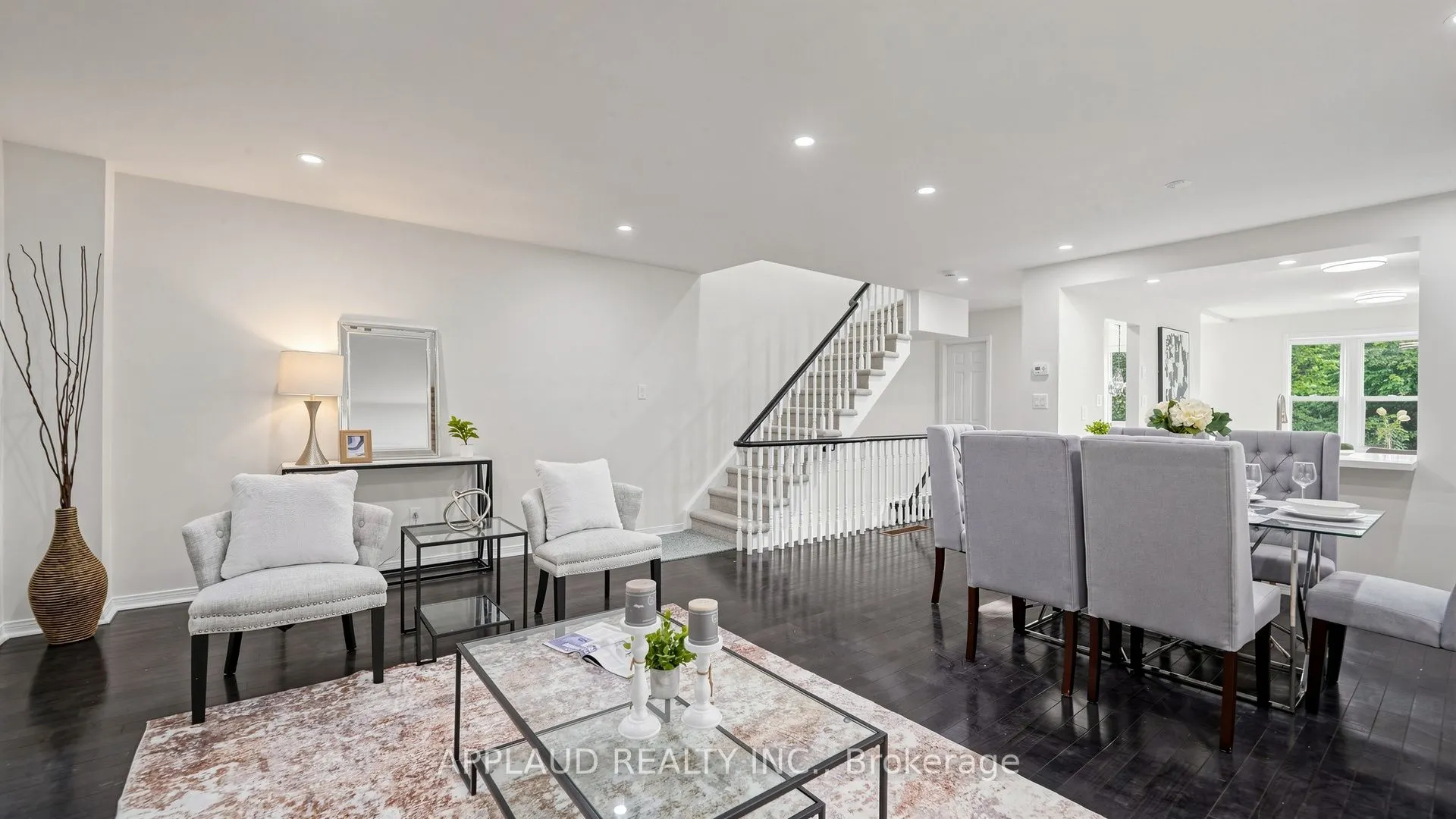 82 Confederation Way #37