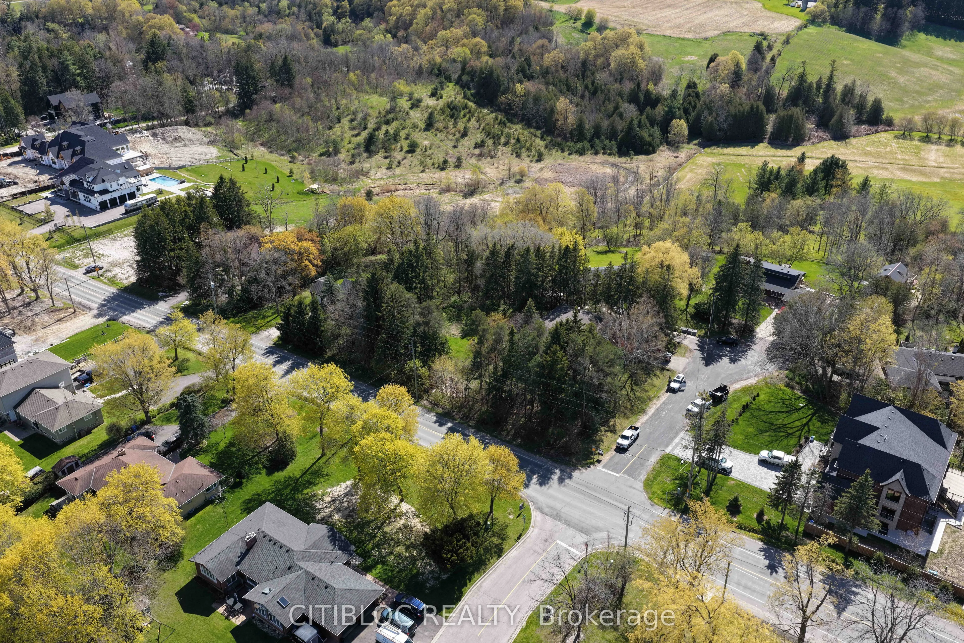5 Old Forge Road