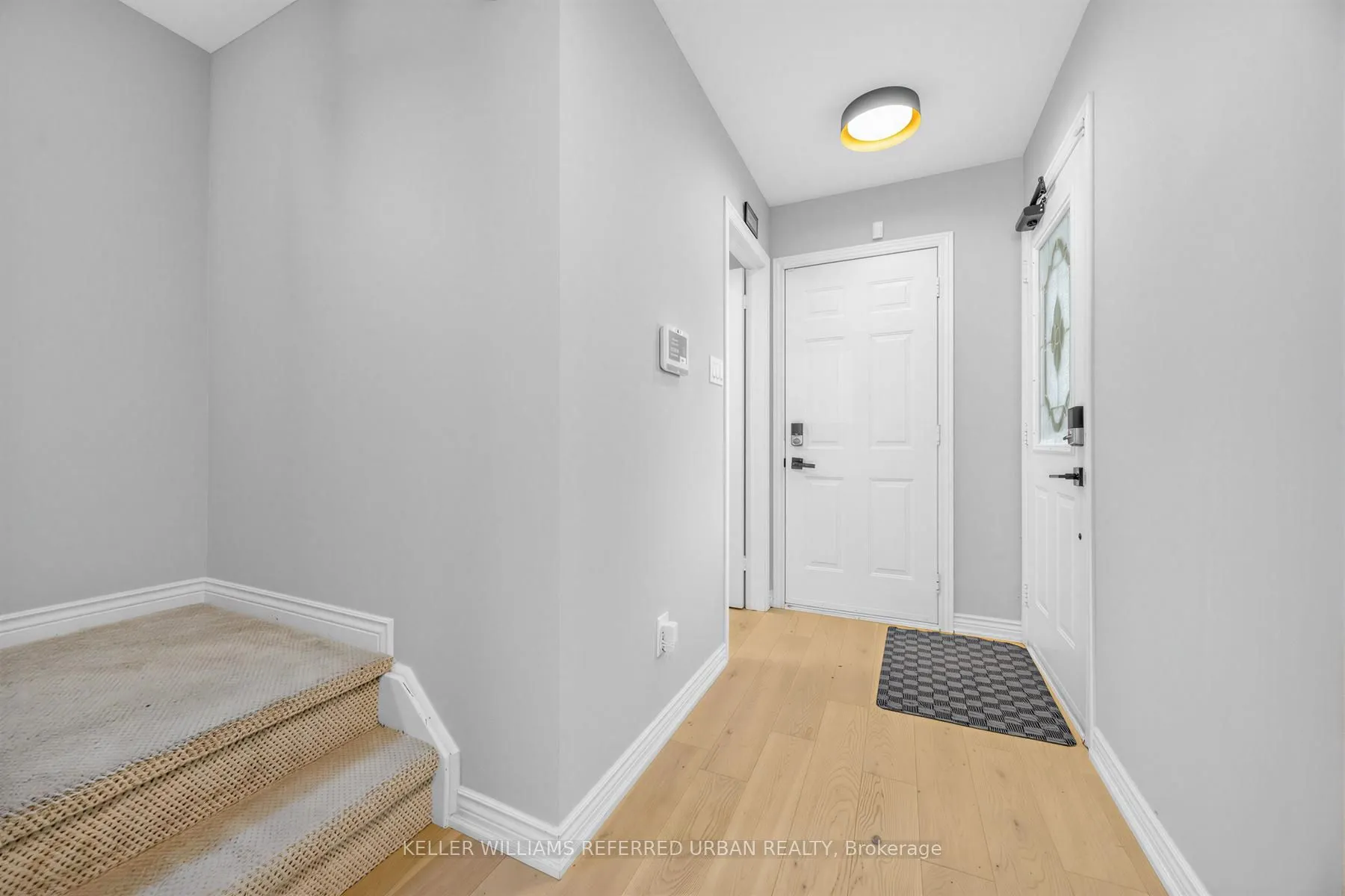 350 Pickering Crescent