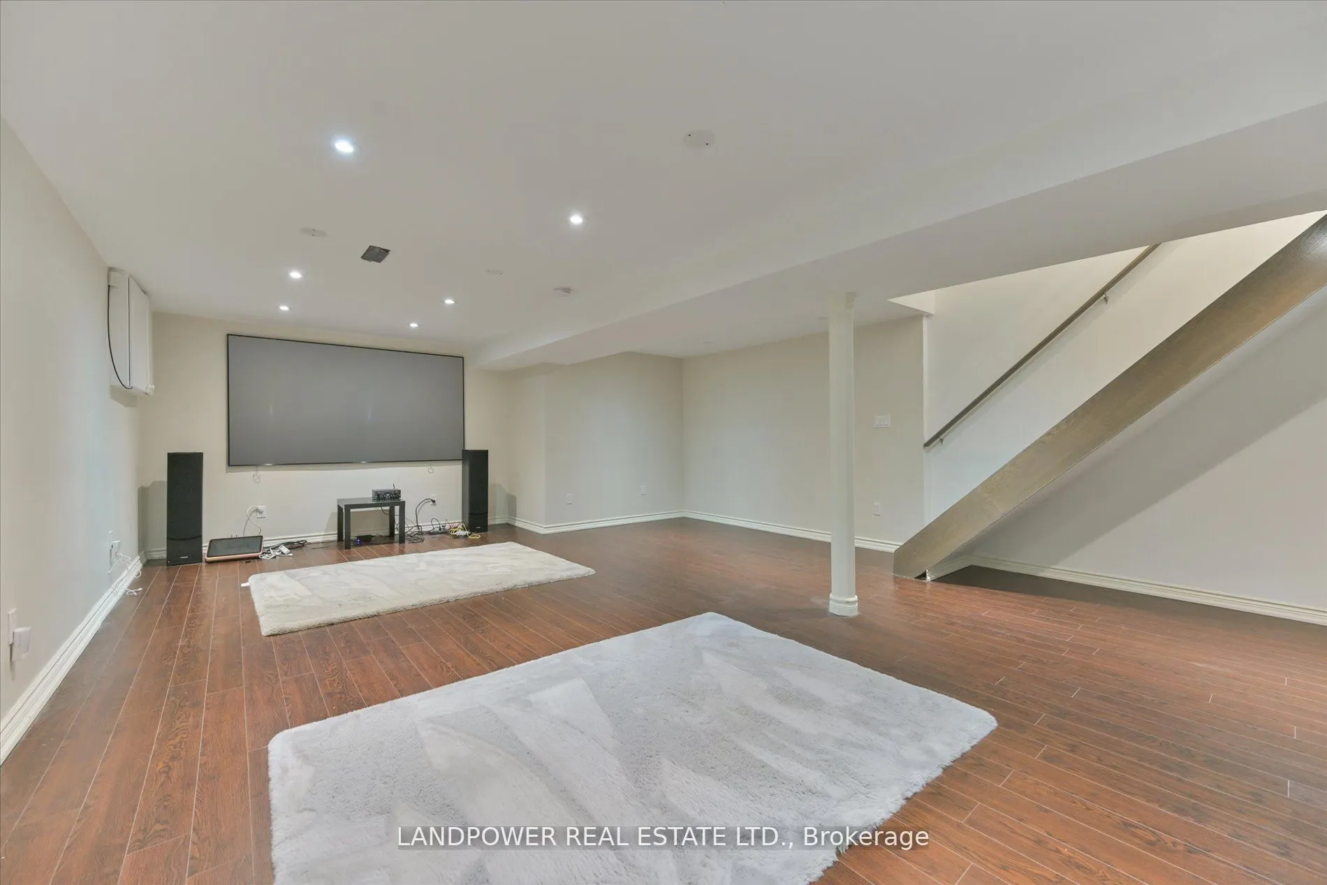 14 Carlton Road