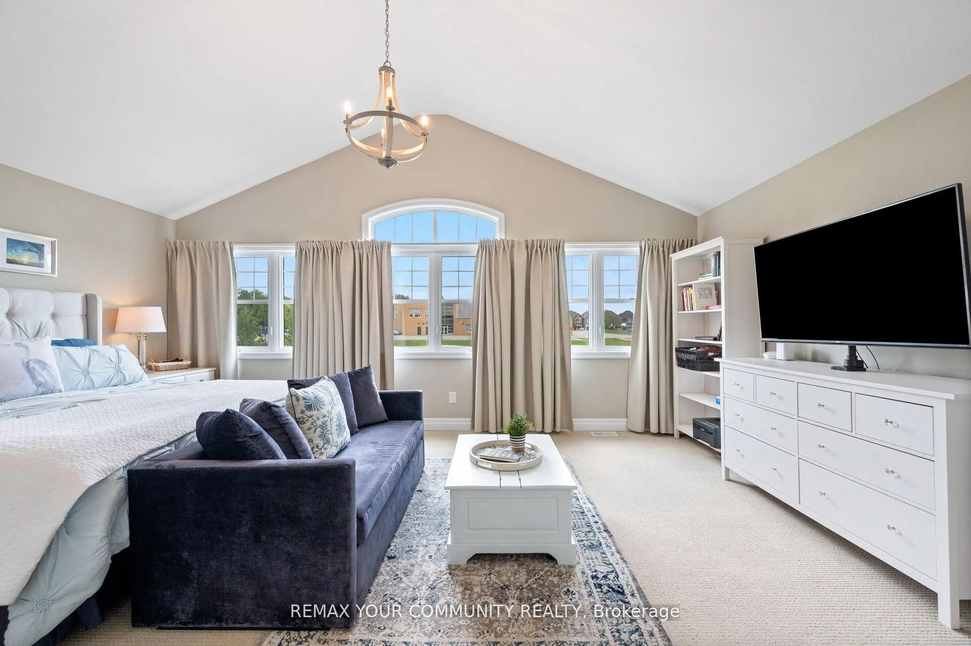 78 Alex Campbell Crescent