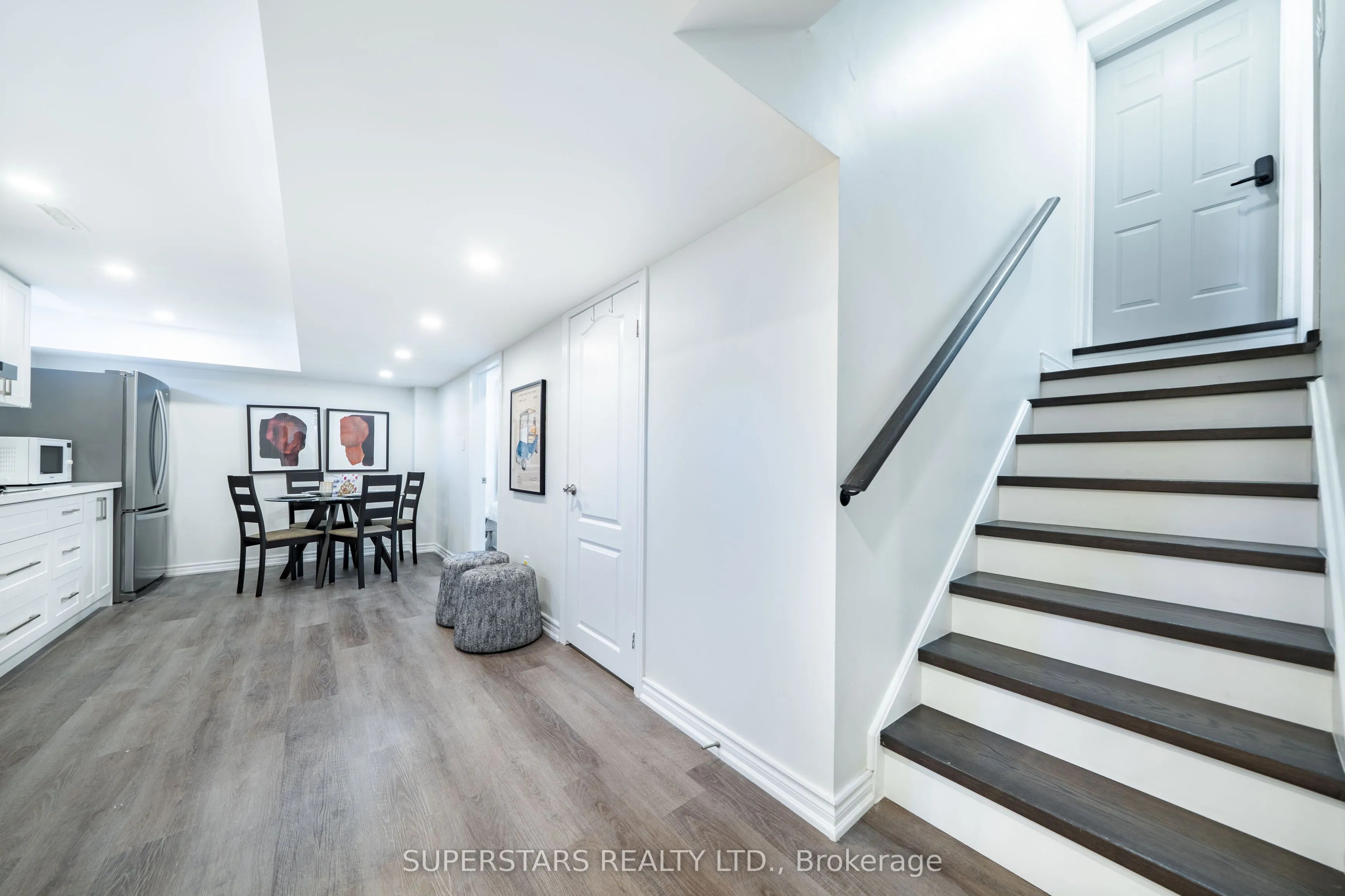 49 Birkett Way #Basement