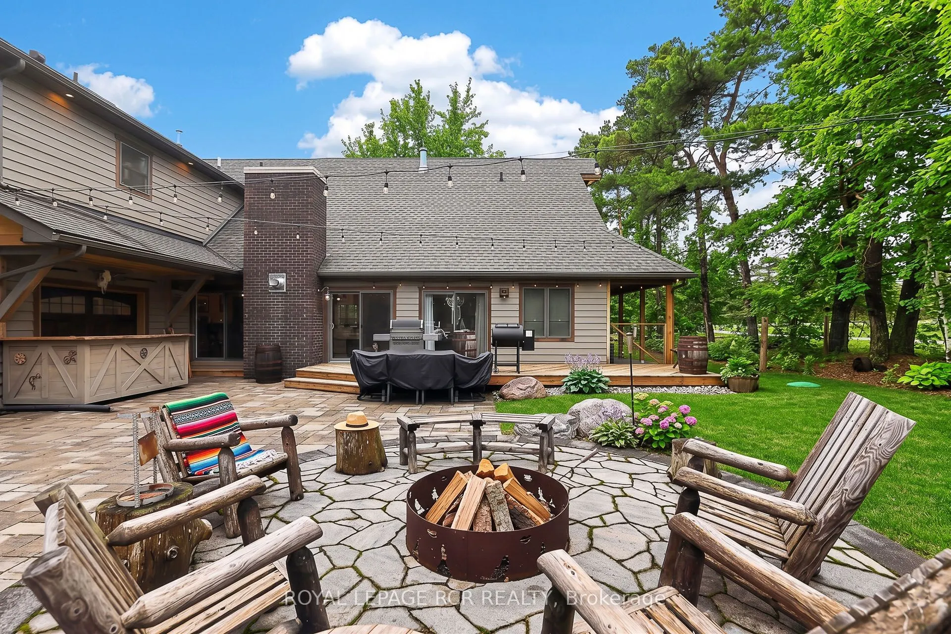 4143 Vivian Road