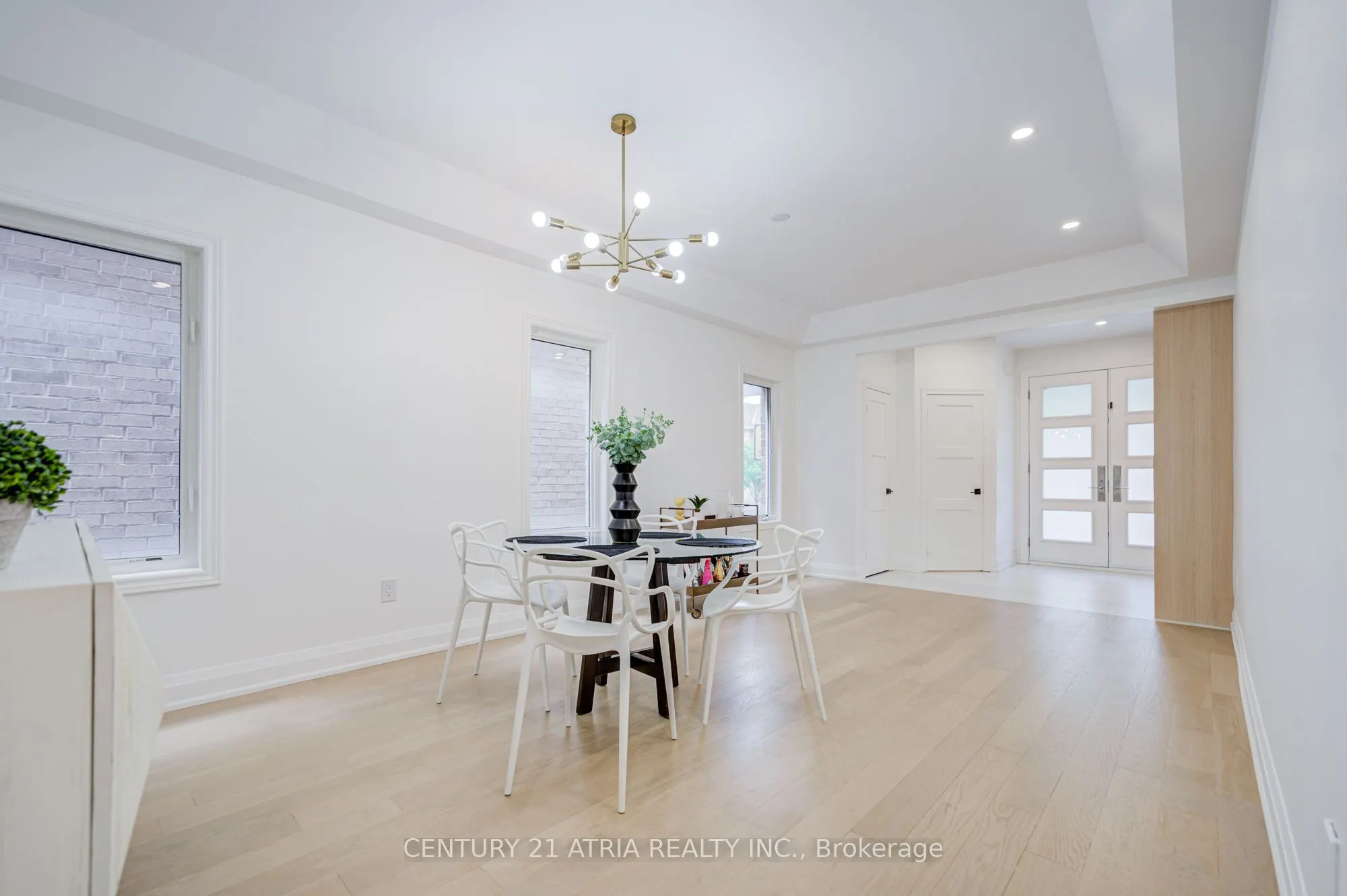 15 Asner Avenue