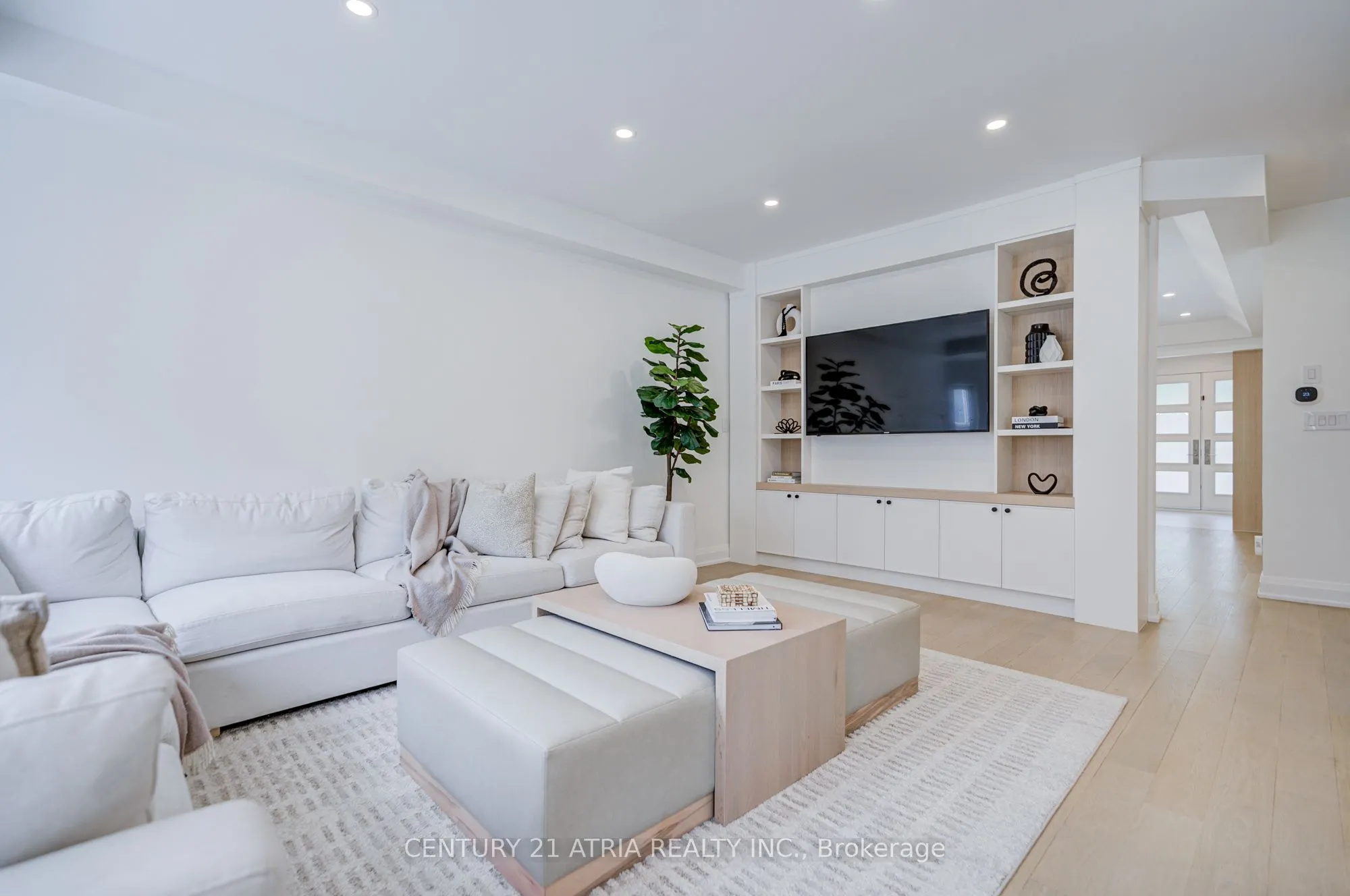 15 Asner Avenue