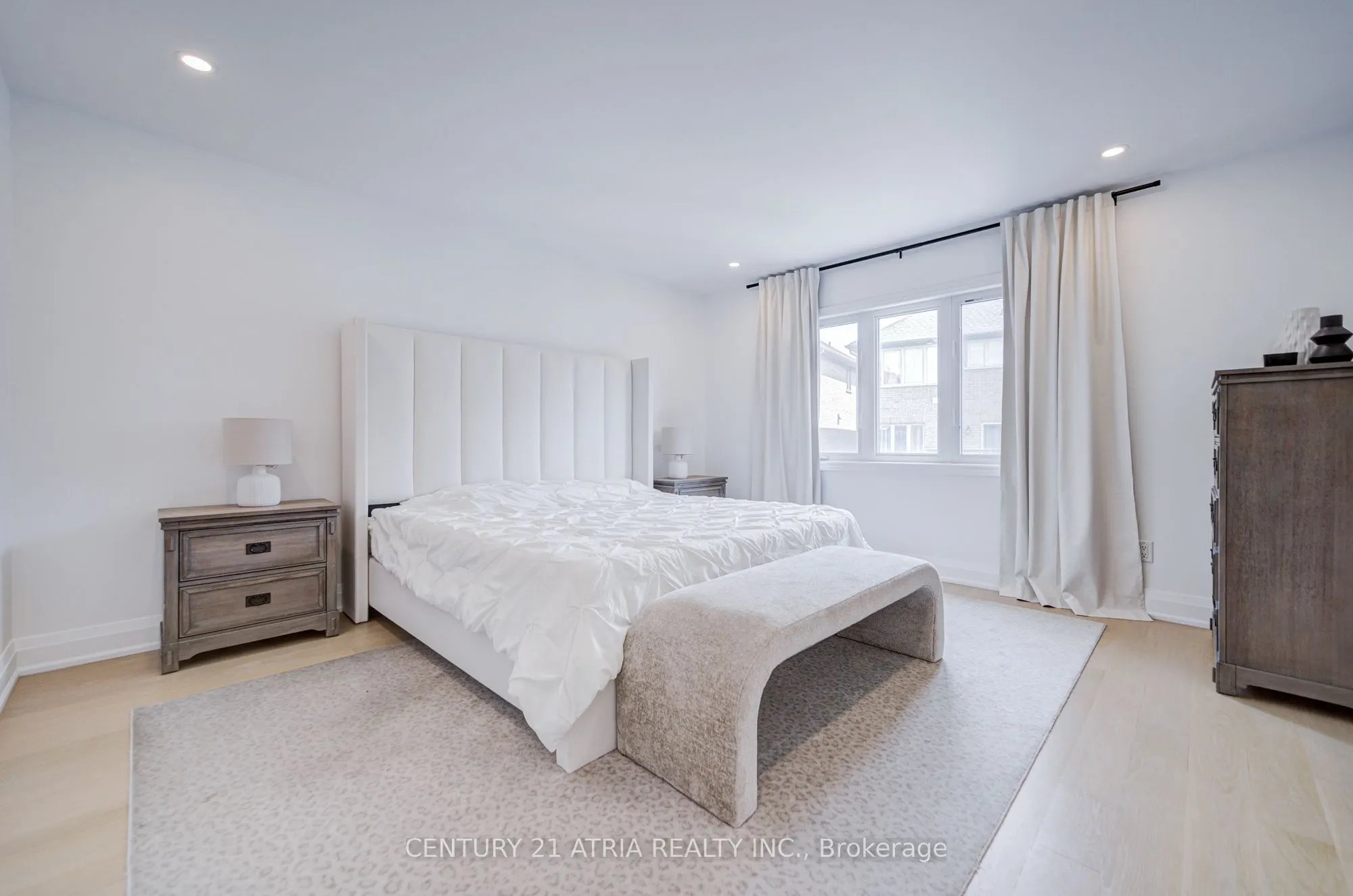 15 Asner Avenue