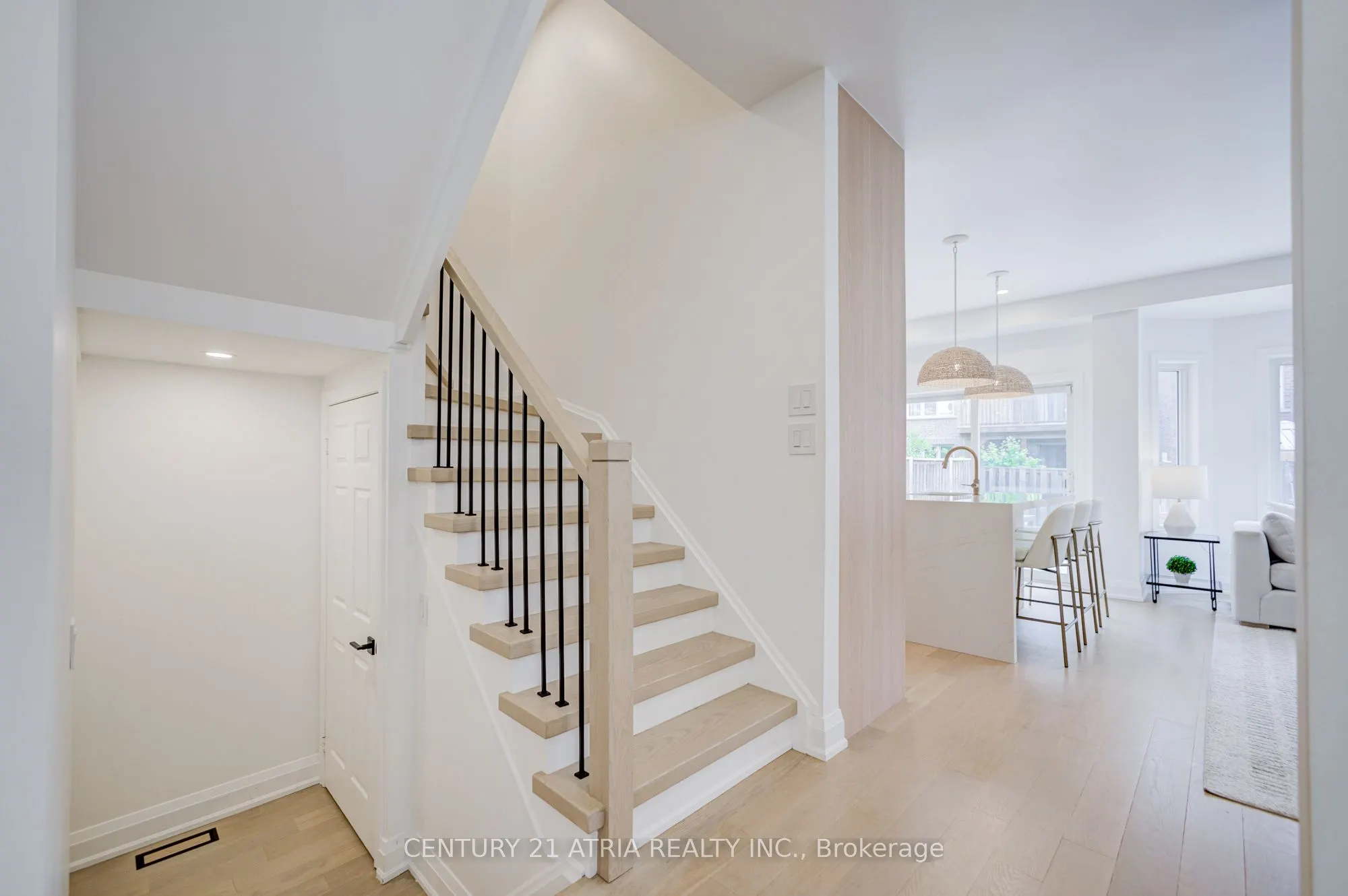 15 Asner Avenue