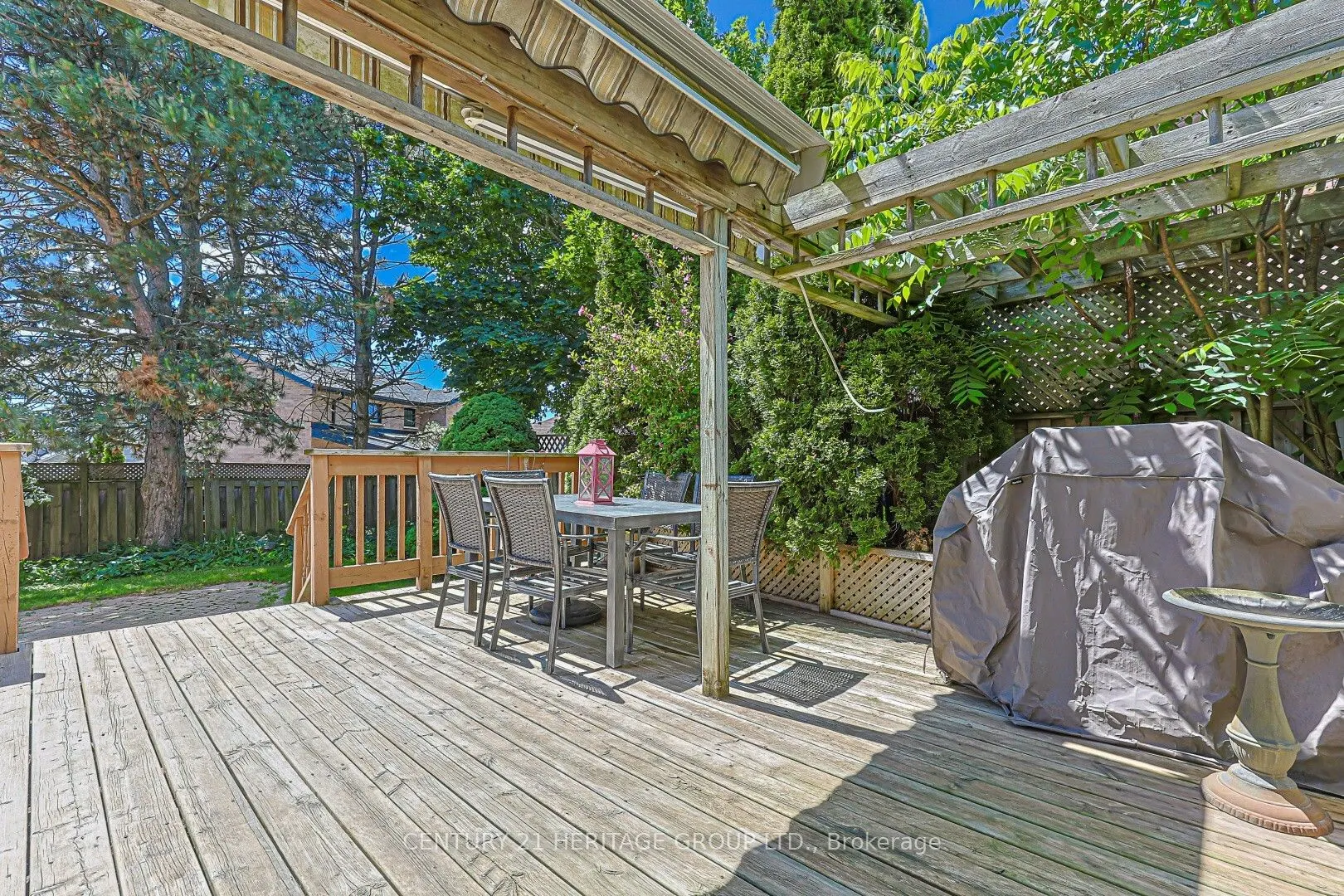 12 Gres Court