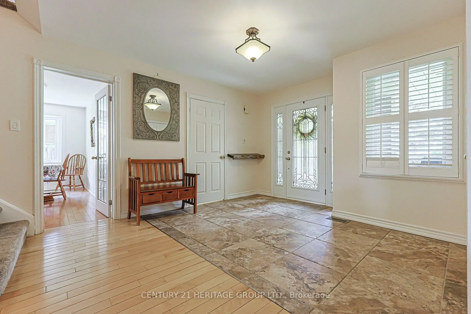 12 Gres Court