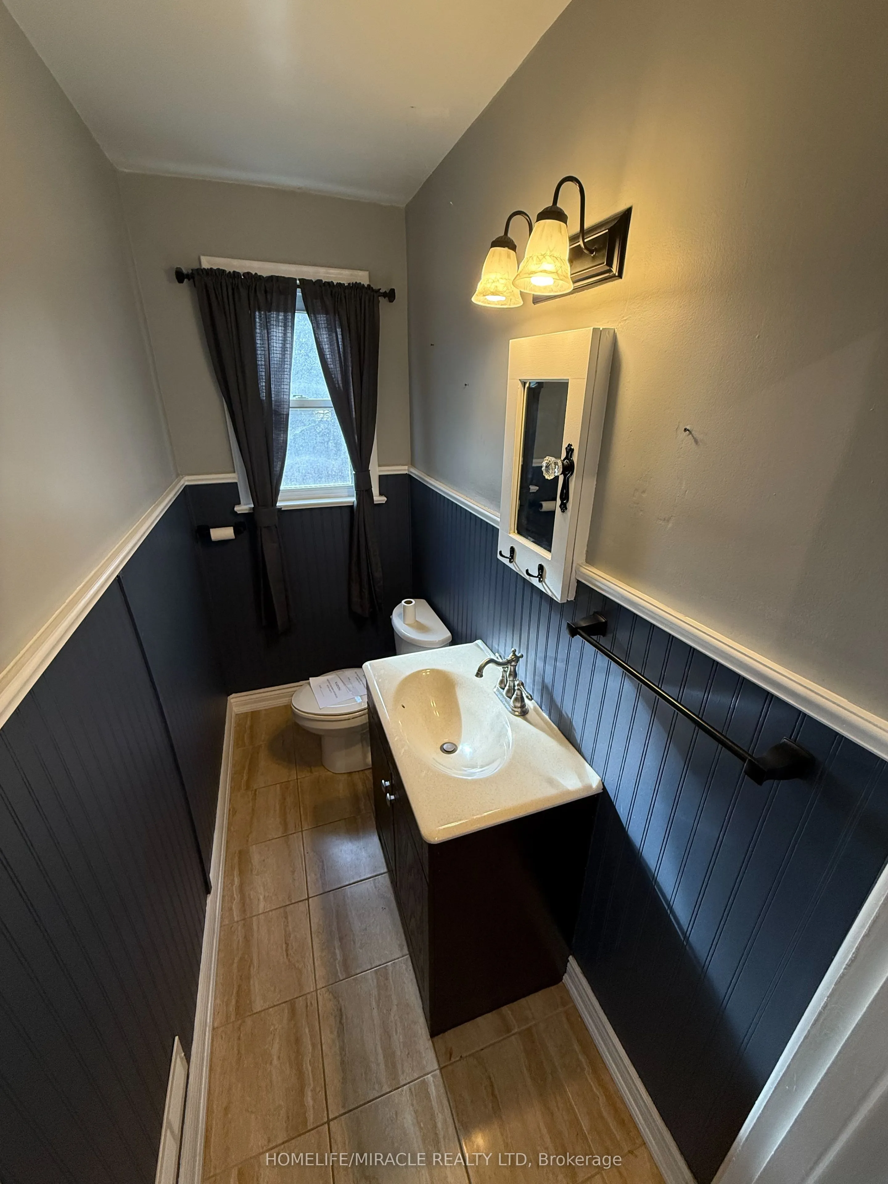 10 Yorkton Boulevard
