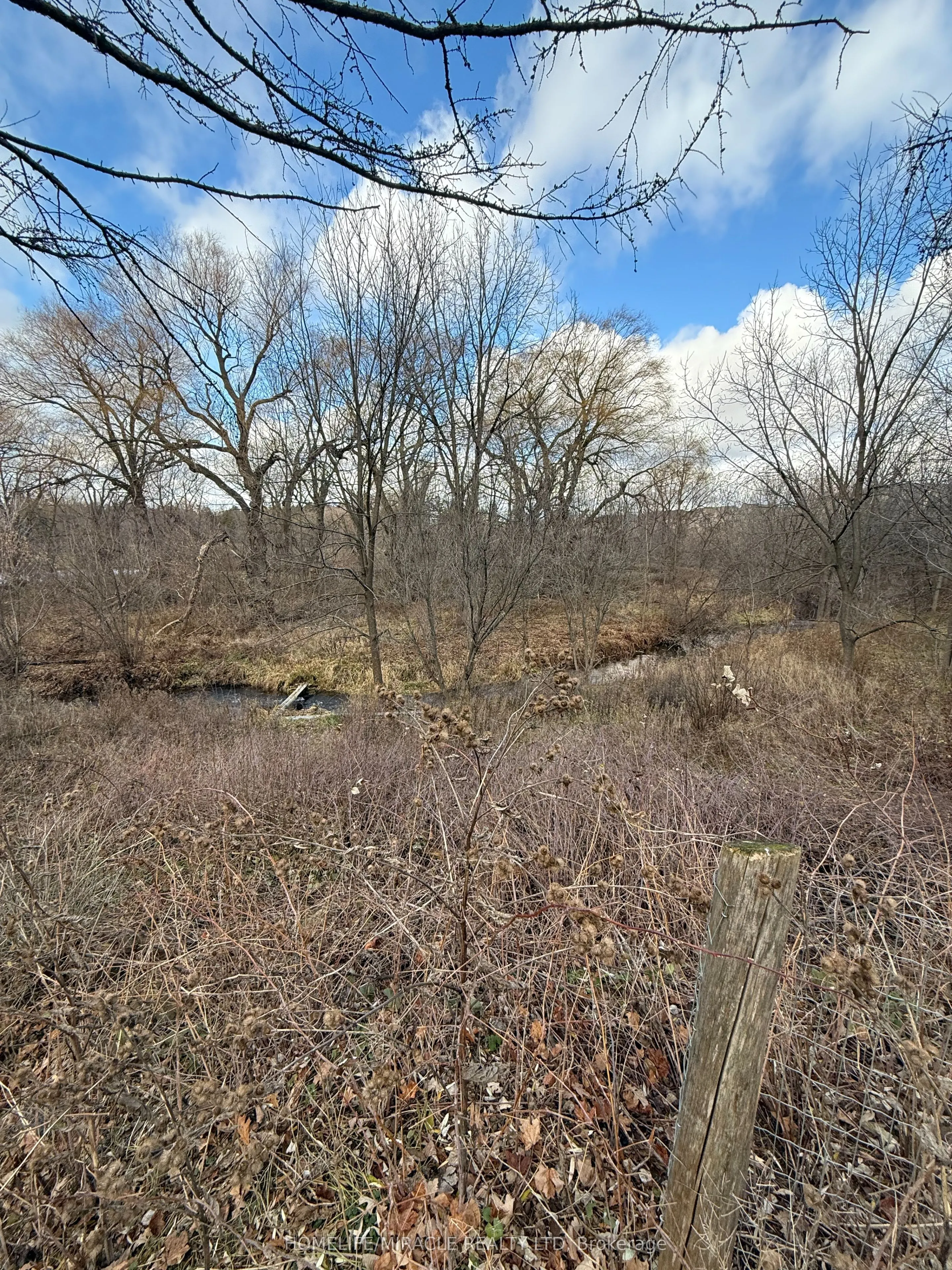 10 Yorkton Boulevard