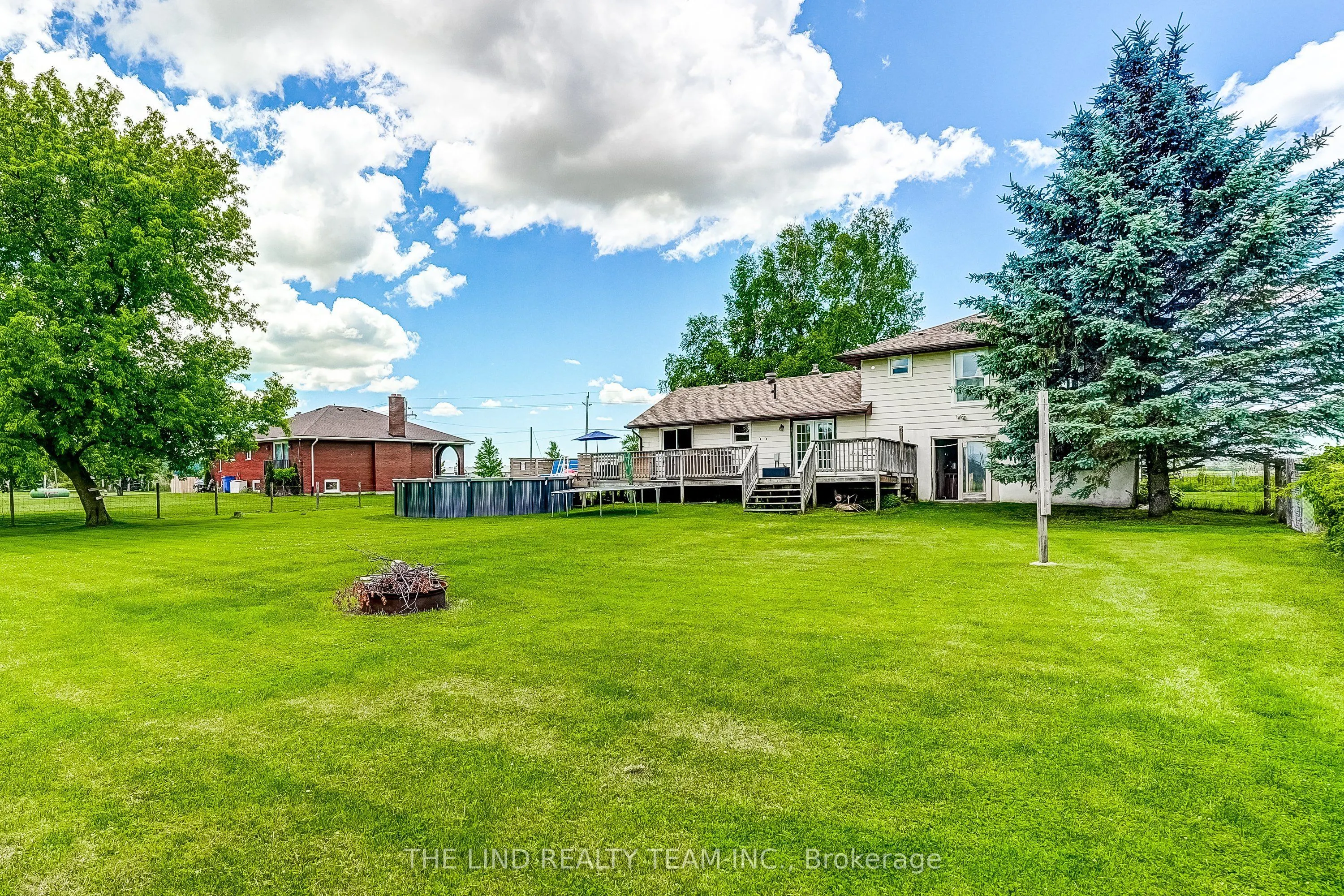19505 Bathurst Street