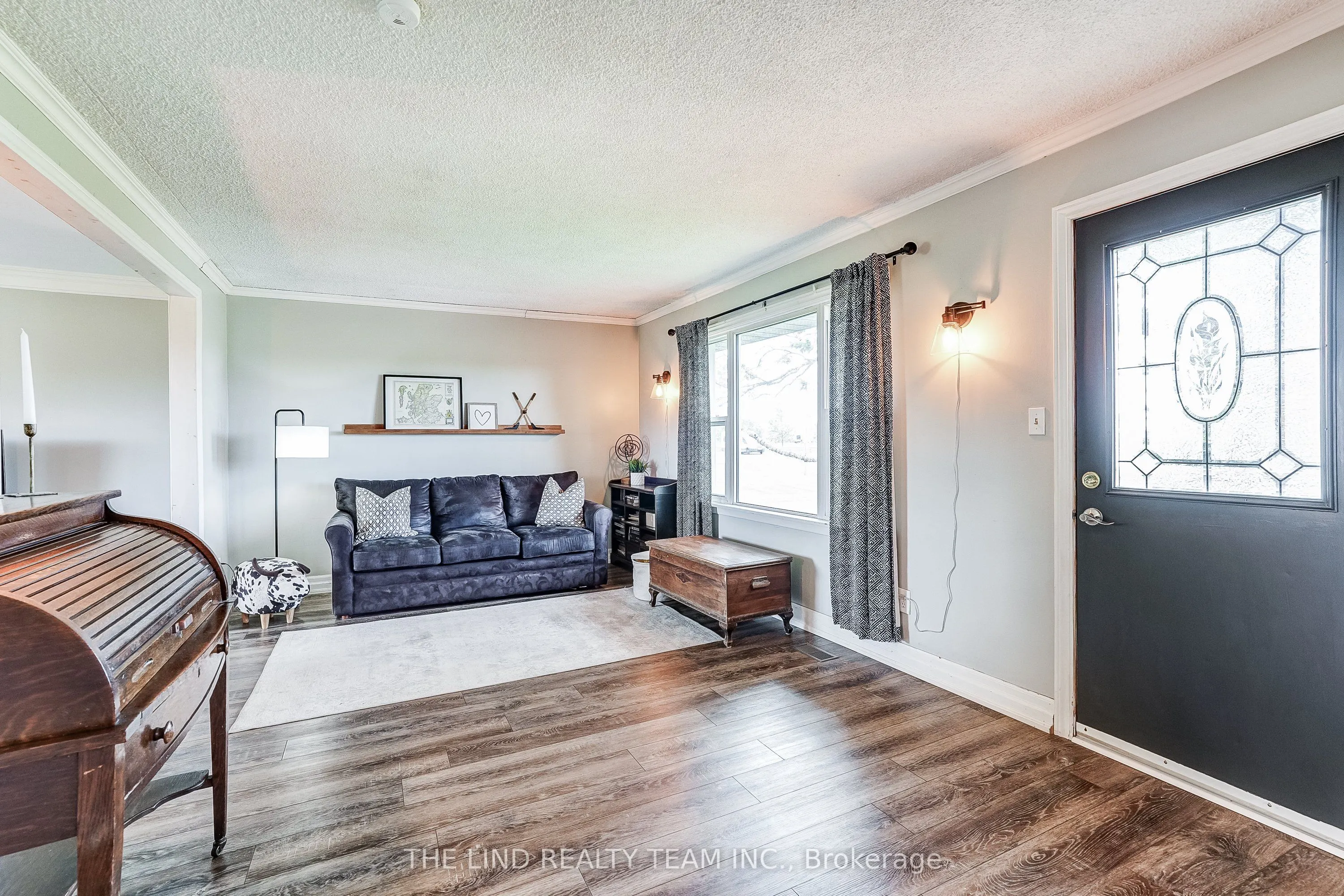 19505 Bathurst Street