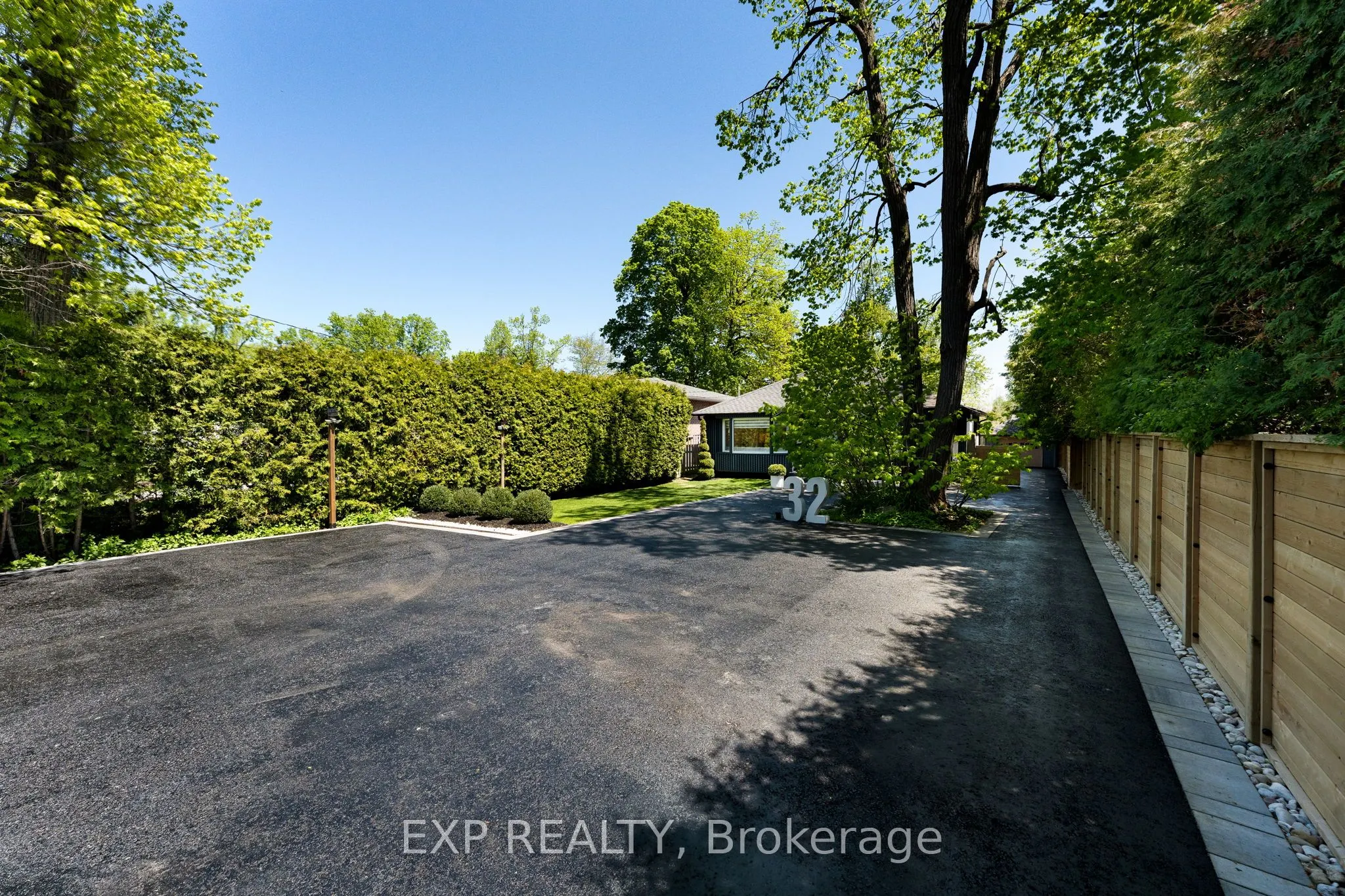 32 Farley Circle