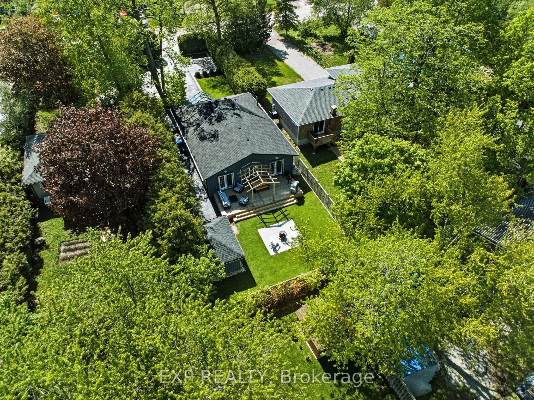 32 Farley Circle