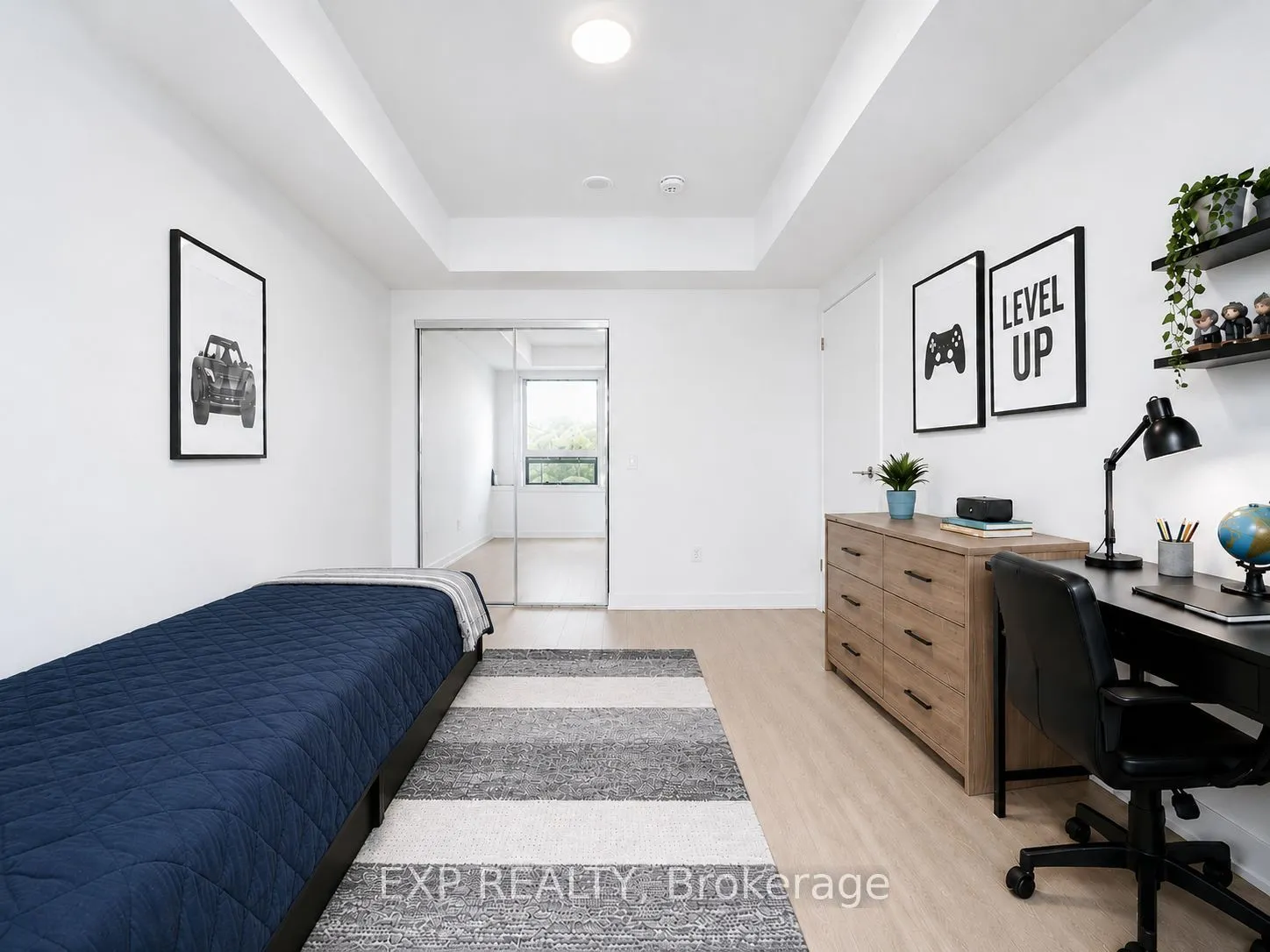 8188 Yonge Street #235