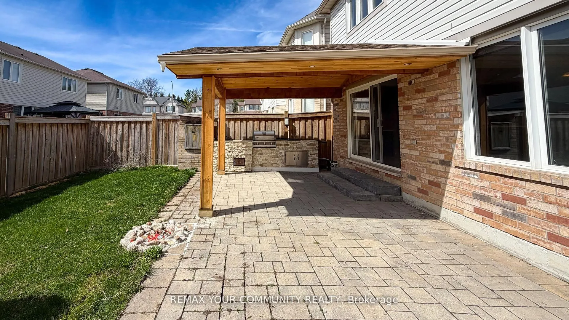 18 Gordon Drive