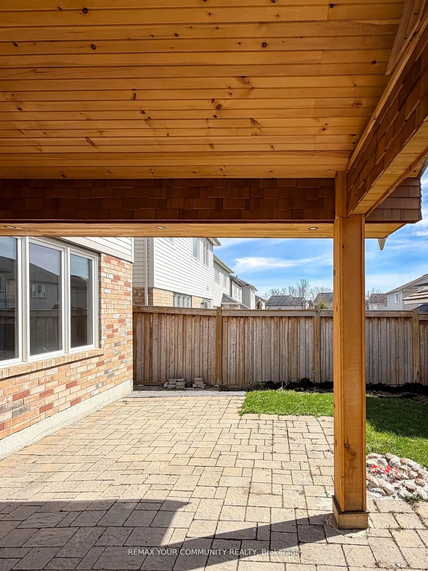 18 Gordon Drive