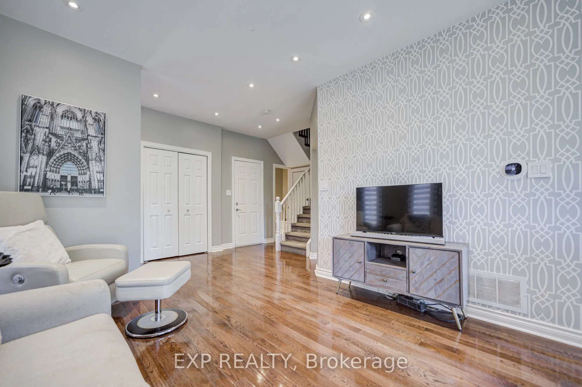 292 Sheridan Court