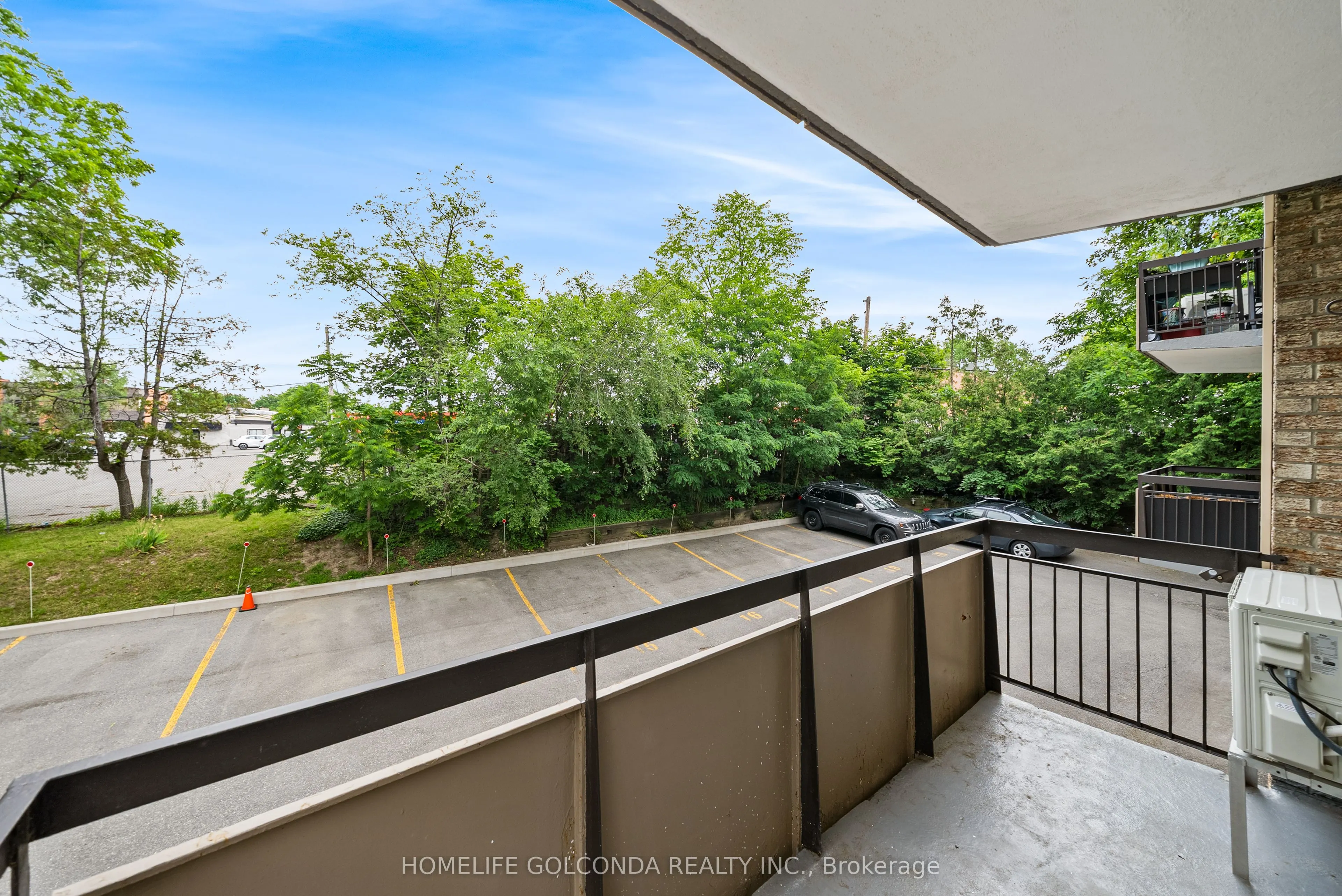 21 Elizabeth Street #205