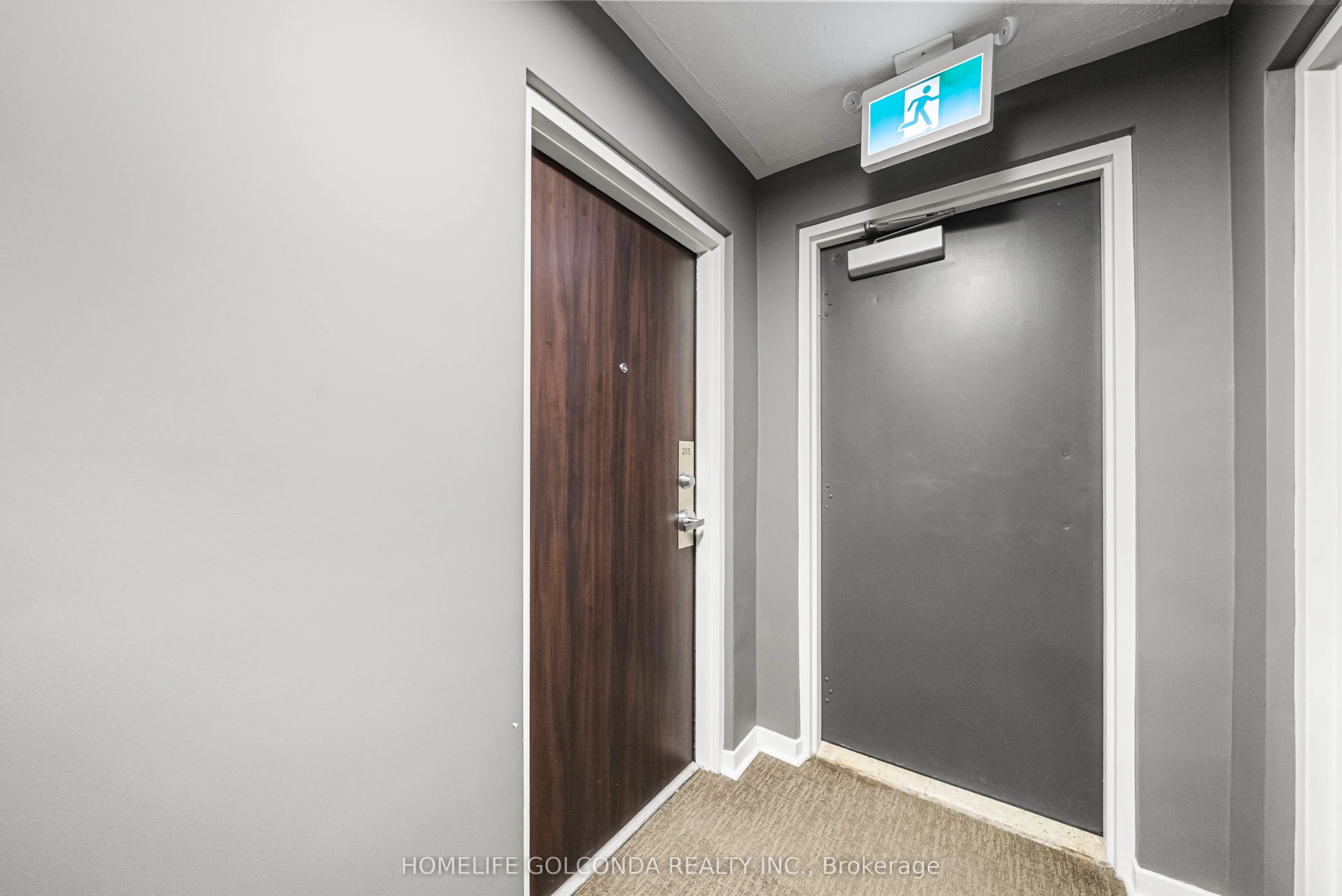 21 Elizabeth Street #205