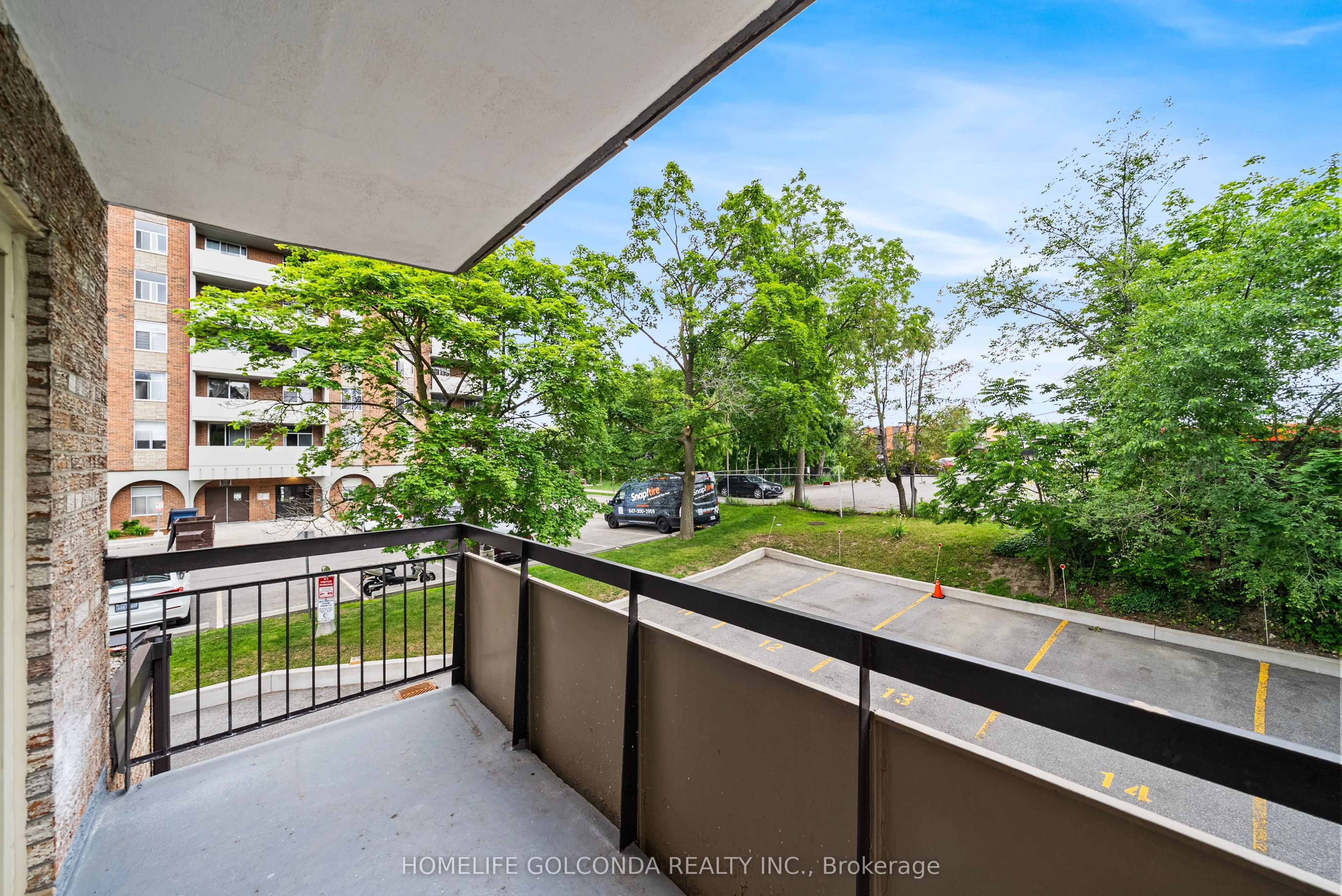 21 Elizabeth Street #205