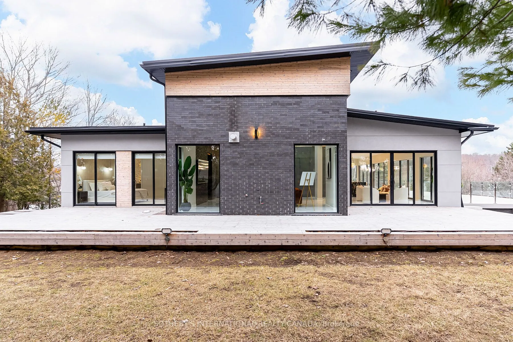 4599 Langstaff Road