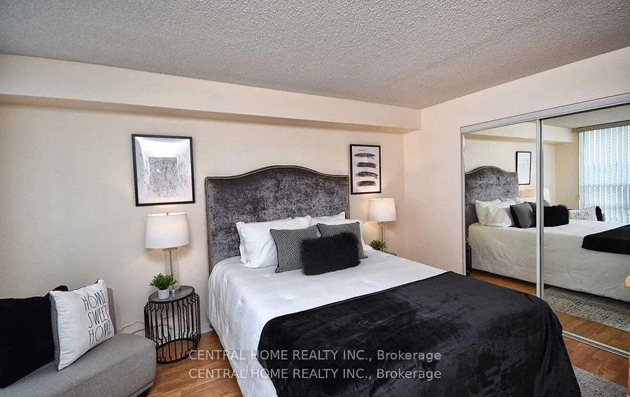 7825 Bayview Avenue #502