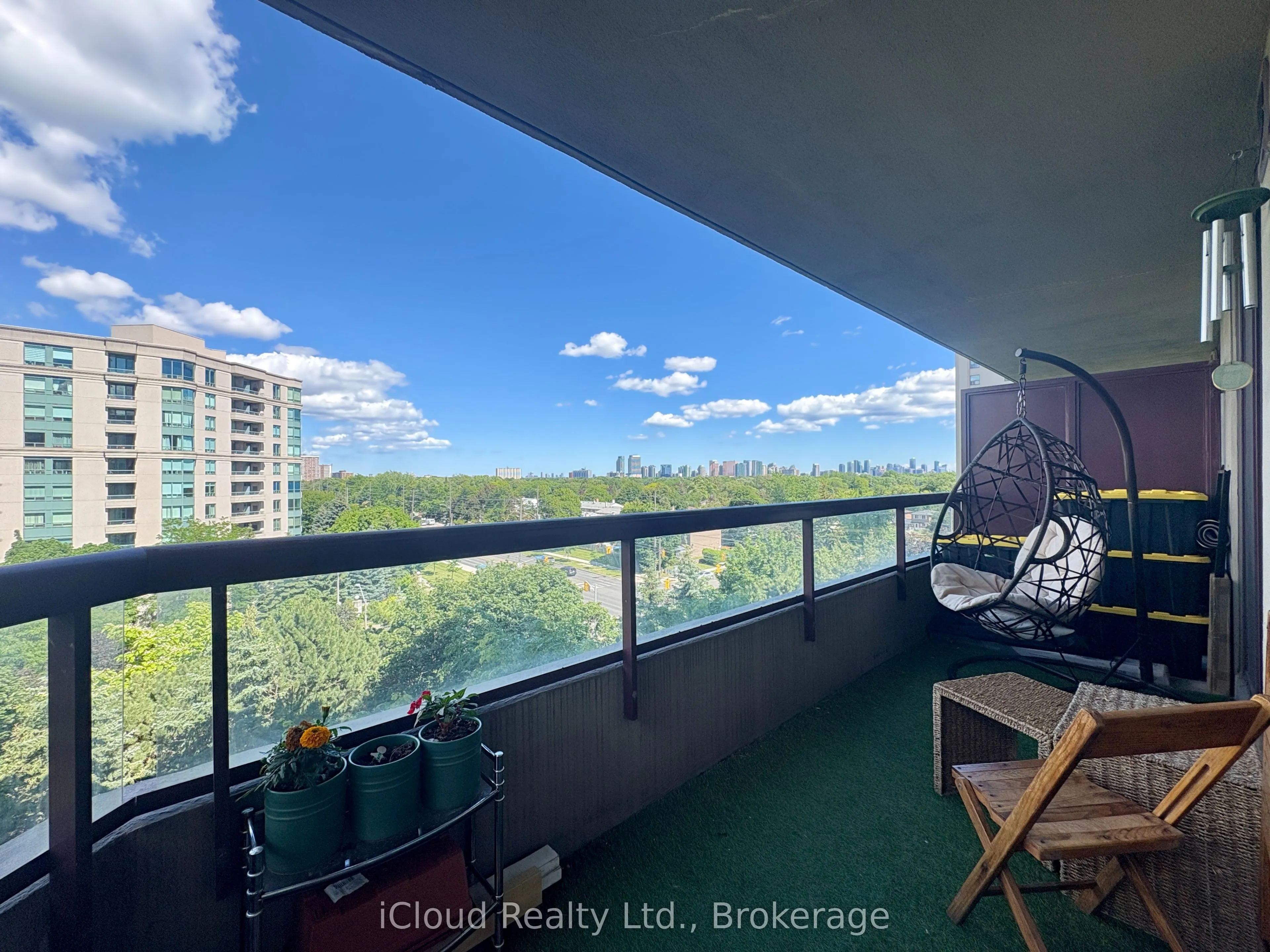91 Townsgate Drive #710