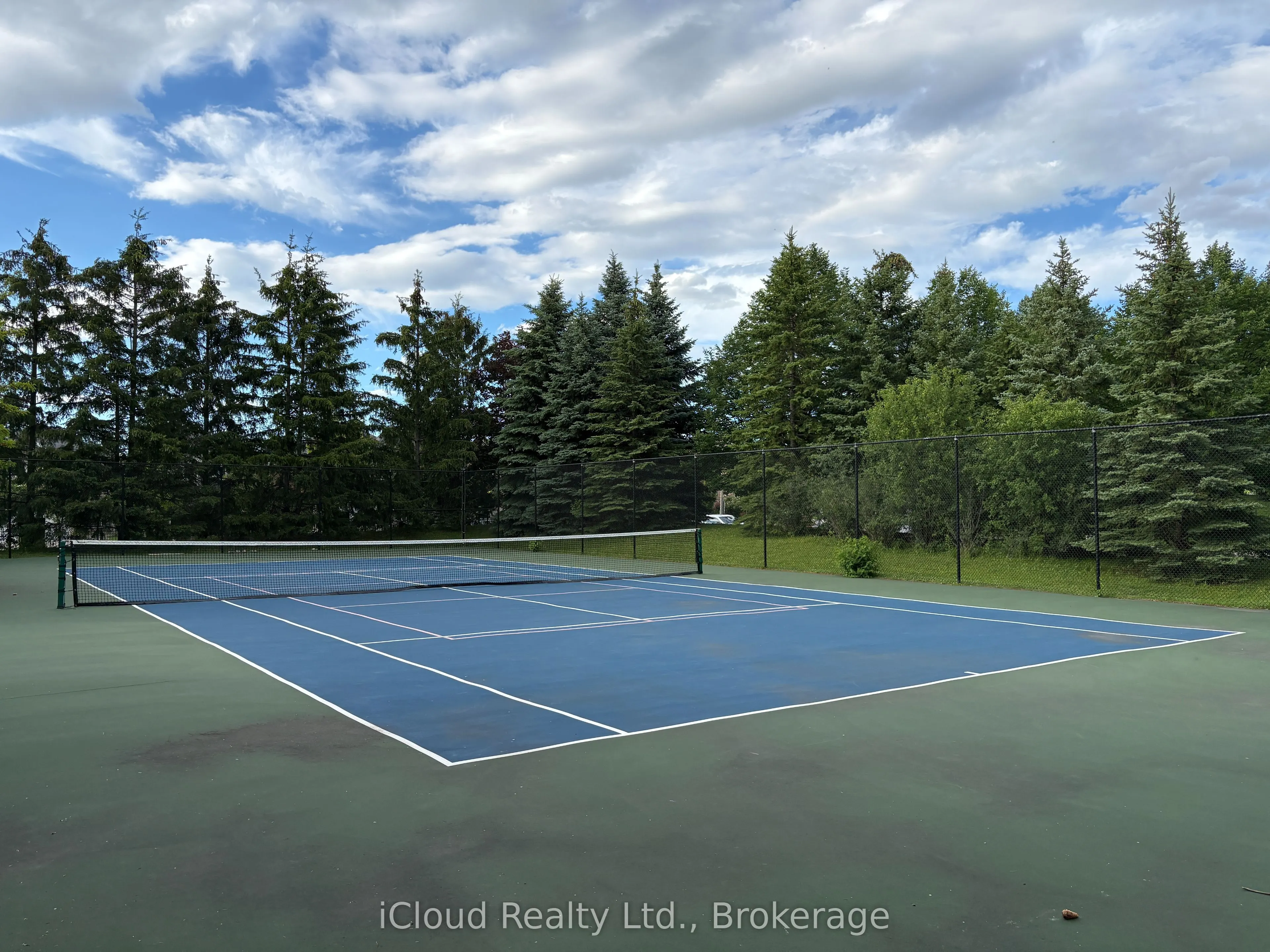 91 Townsgate Drive #710