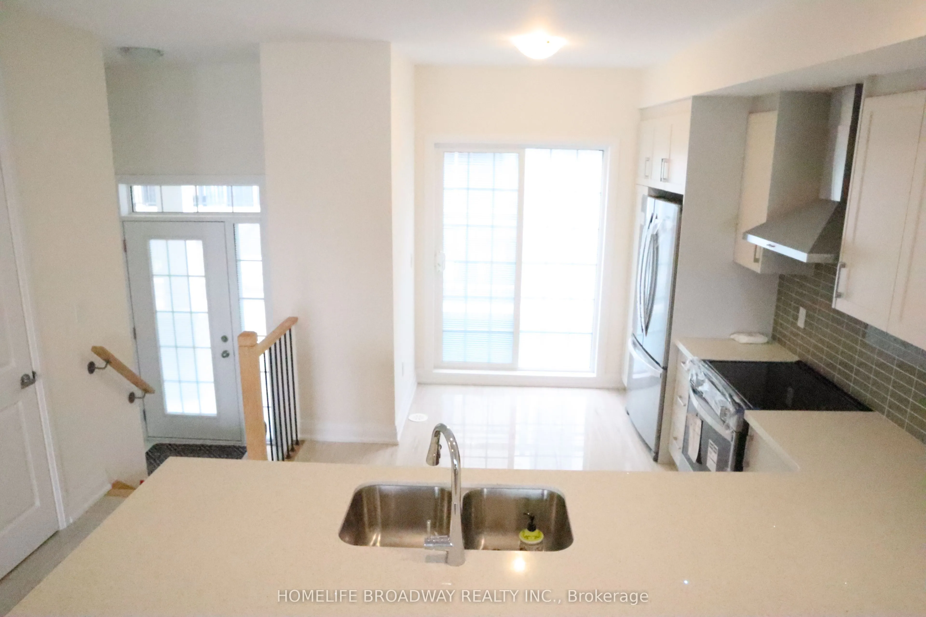 40 Clippers Crescent