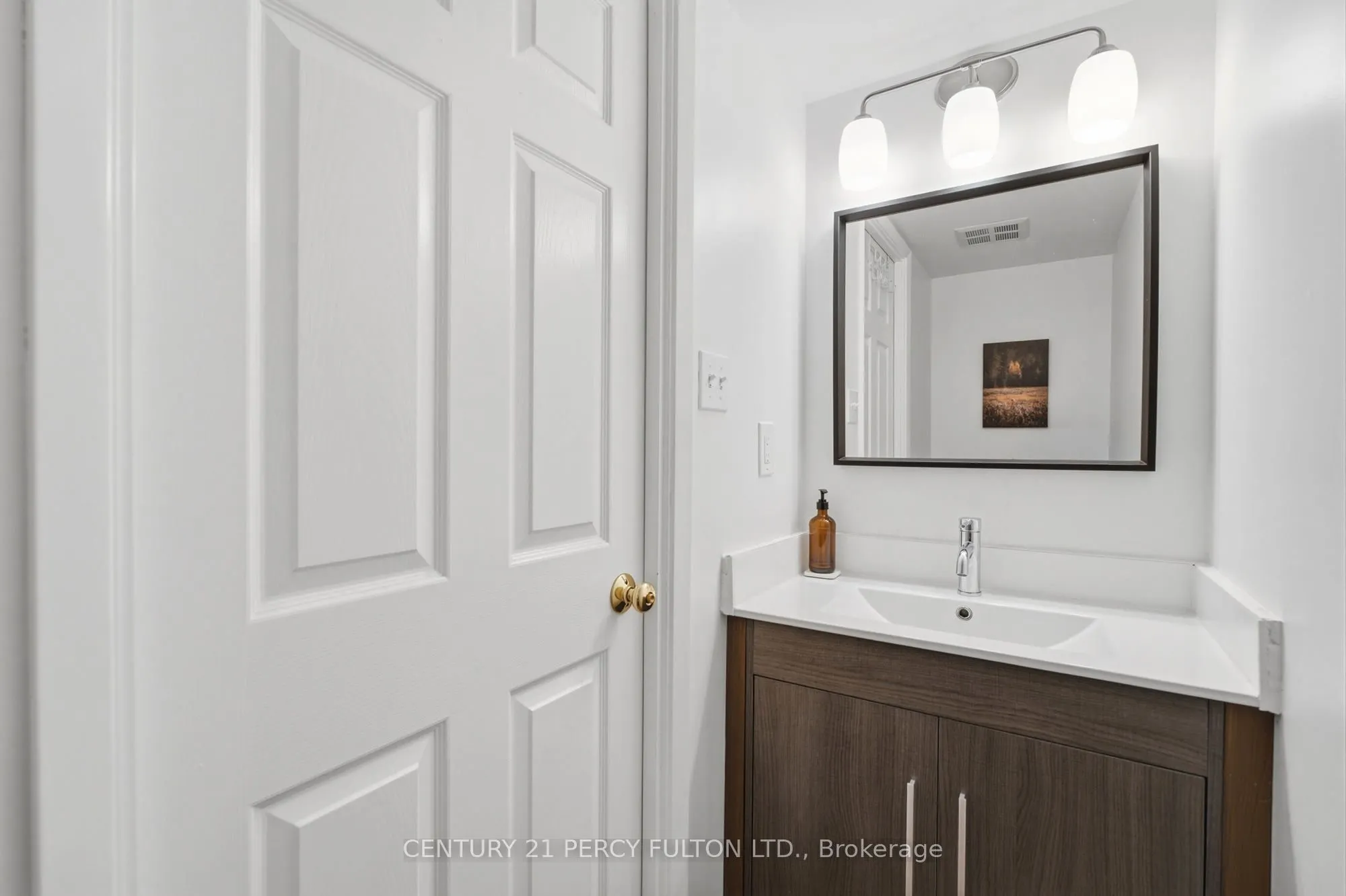 309 Major Mackenzie Avenue #611