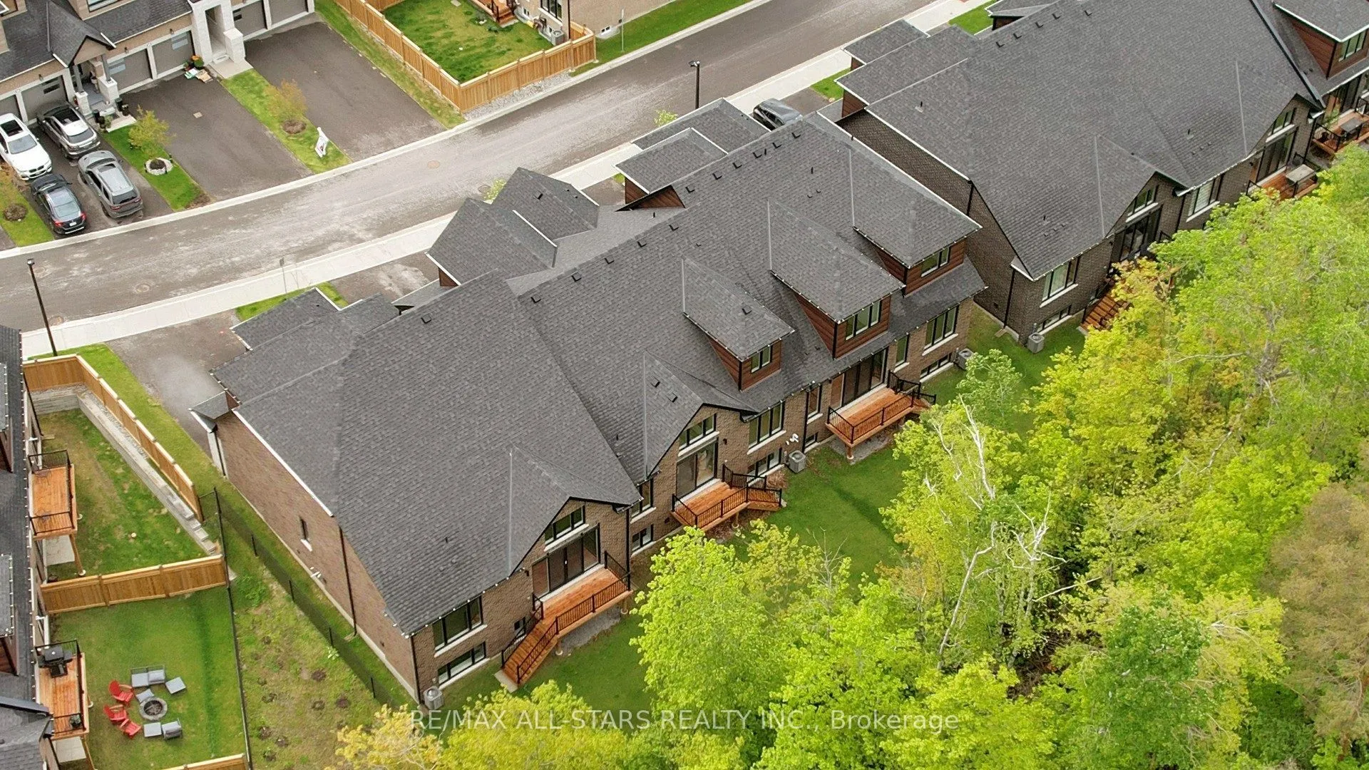 3 Lois Torrance Trail