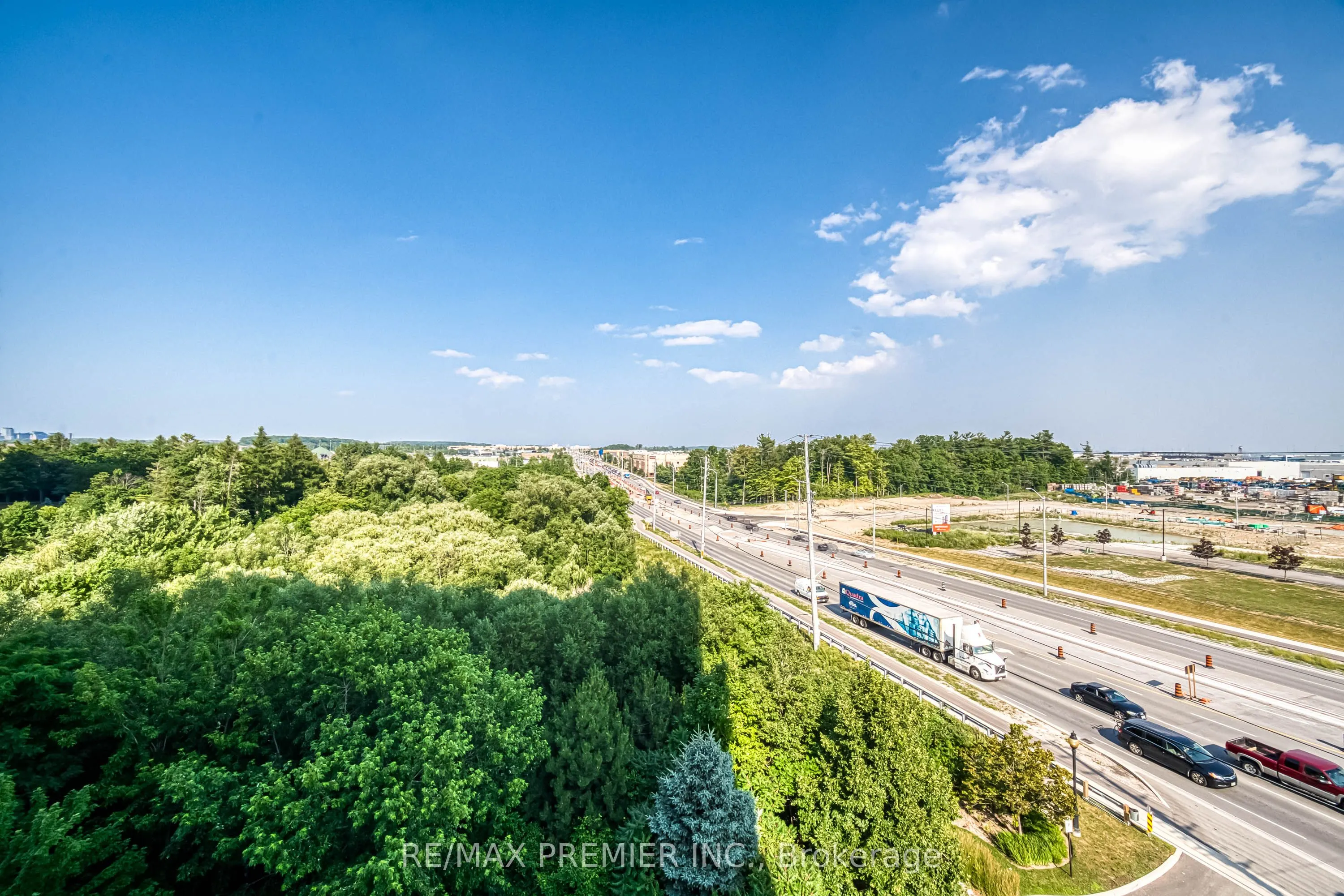 9225 Jane Street #614