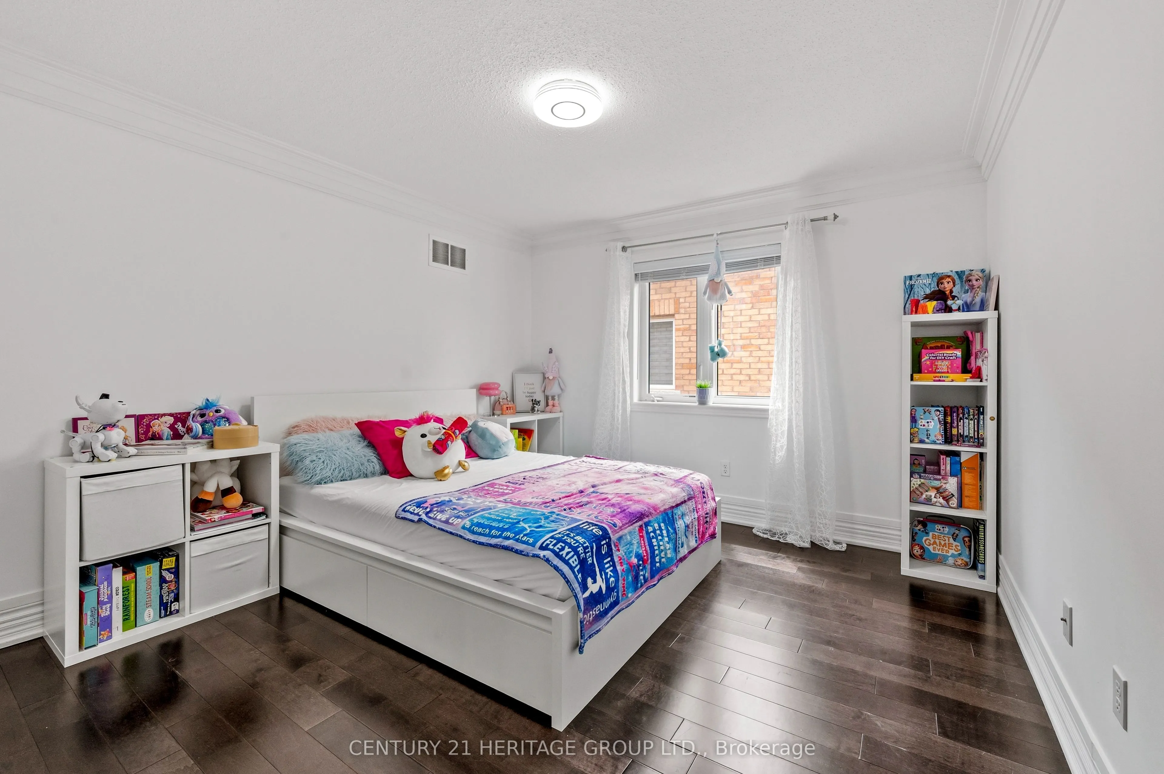27 Leith Drive