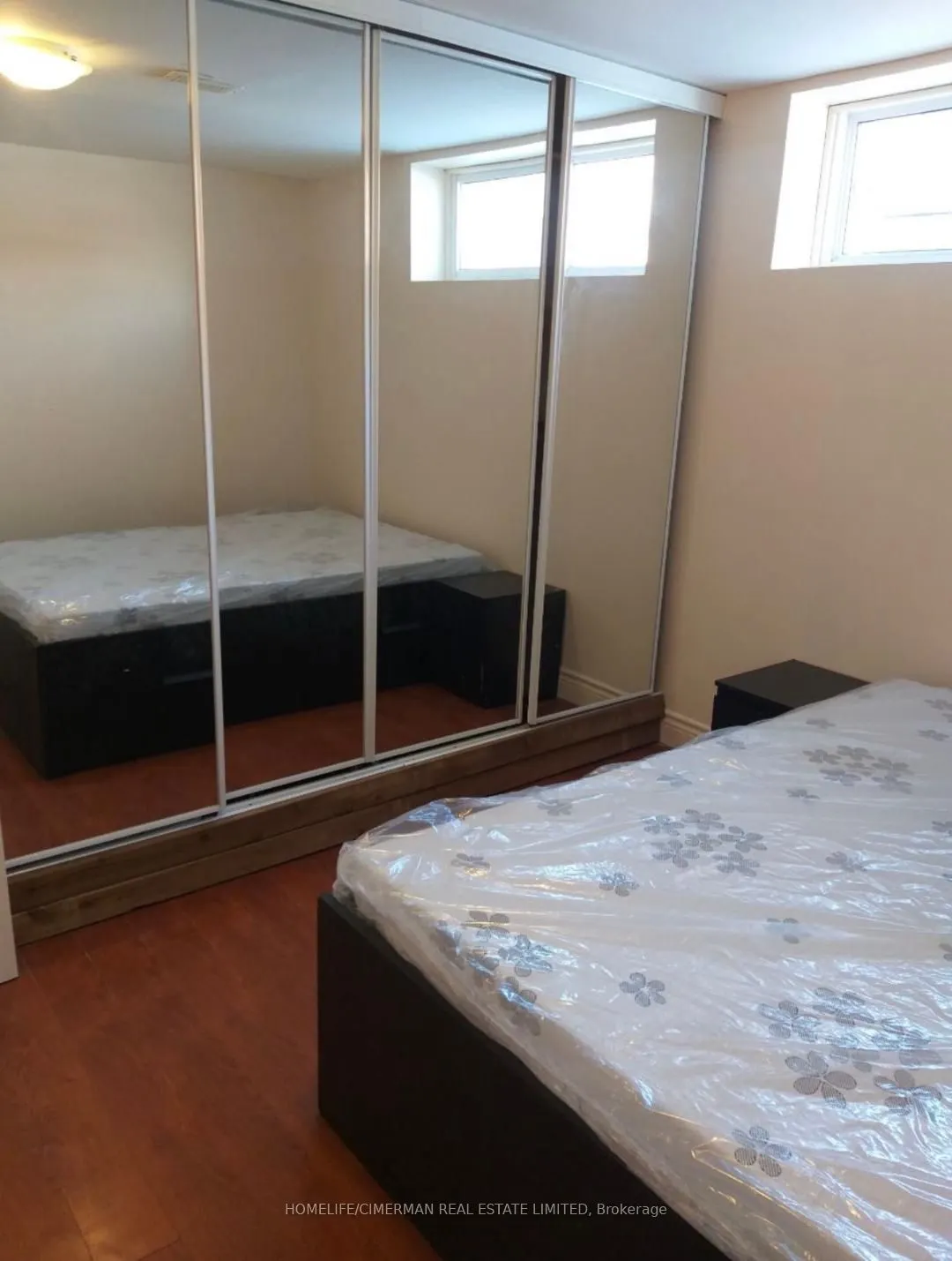 92 Bond Crescent