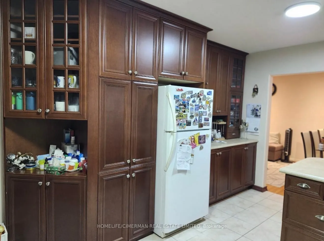 92 Bond Crescent