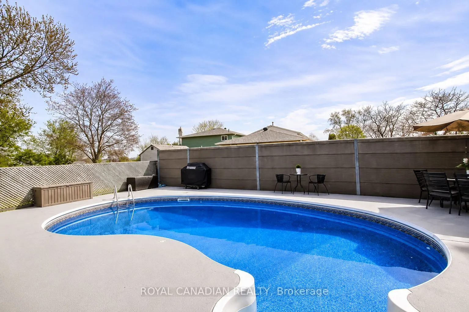 36 Maplegrove Avenue