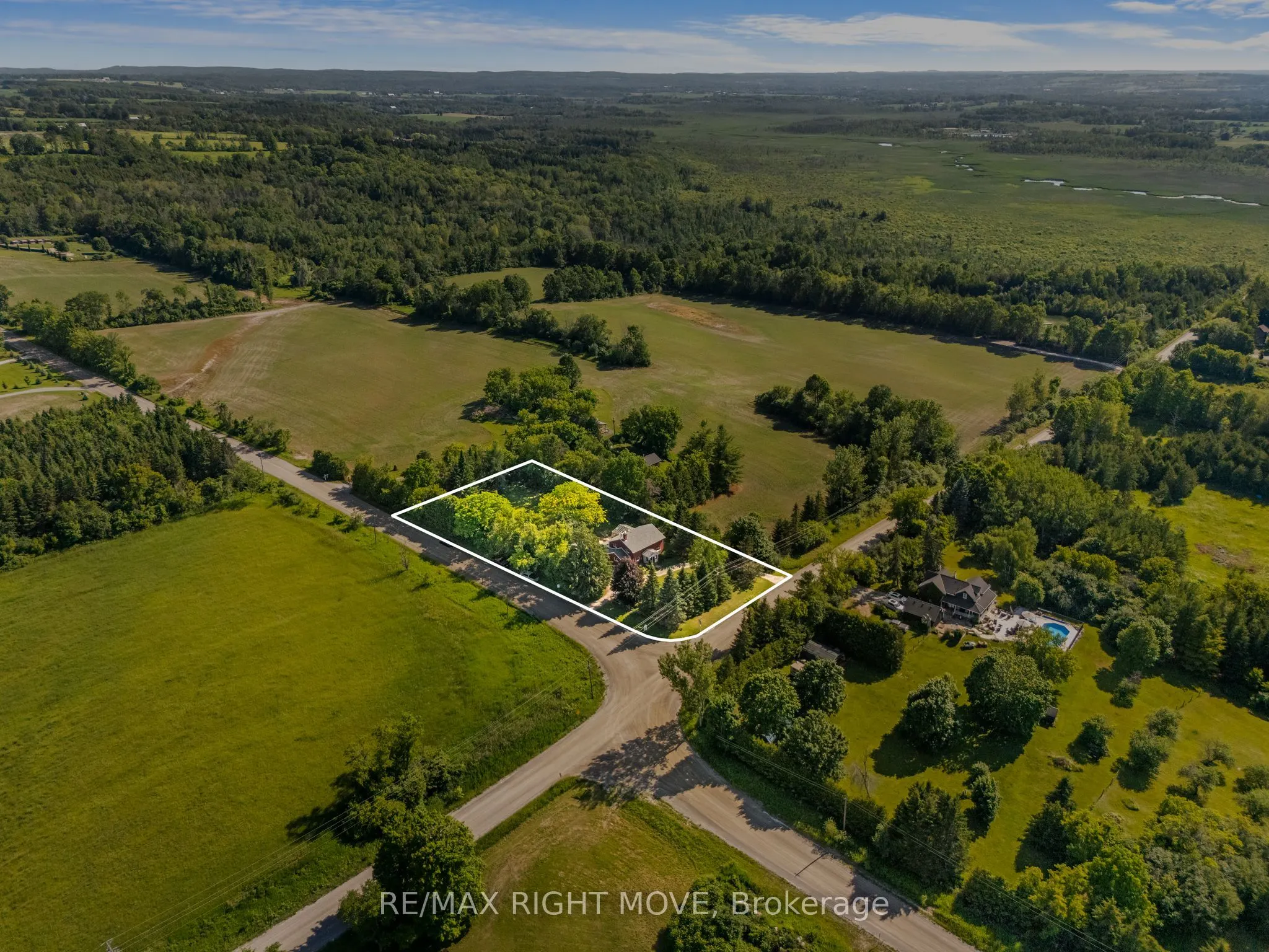 590 Scugog 12 Line