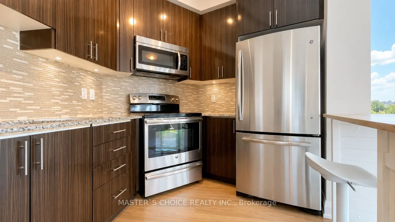 7161 Yonge Street #2732
