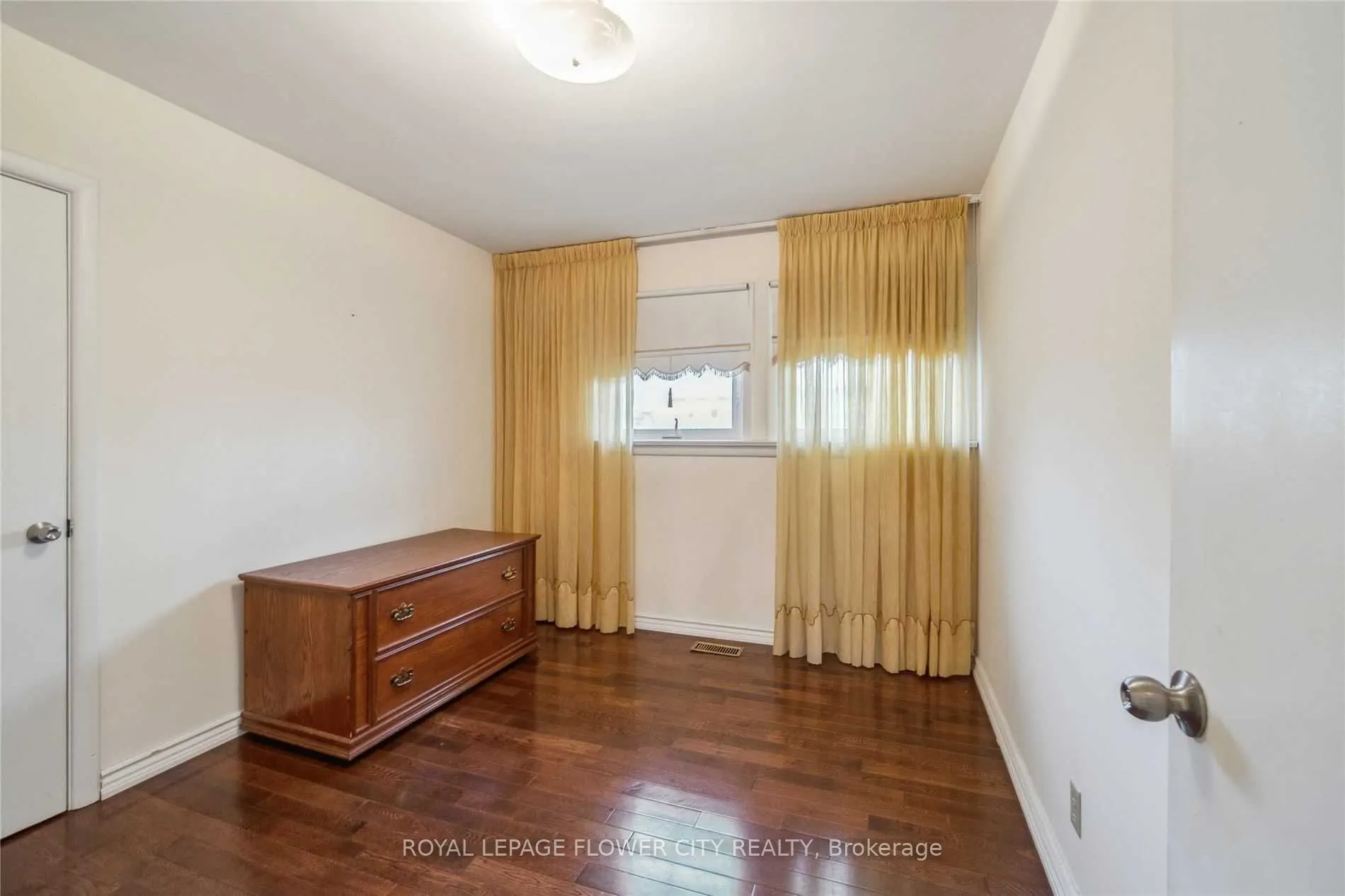 51 Hillside Avenue